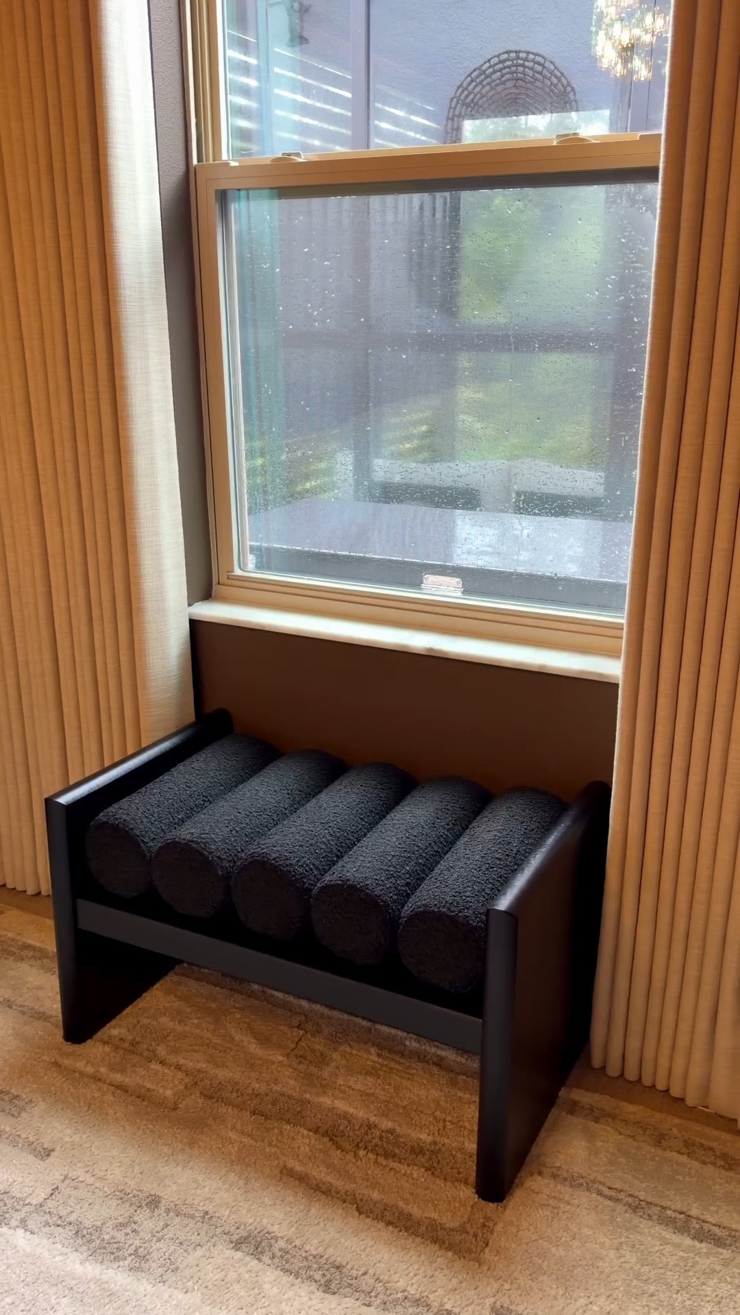 Obsessed with my new bedroom bench! @Wayfair

#LTKHome