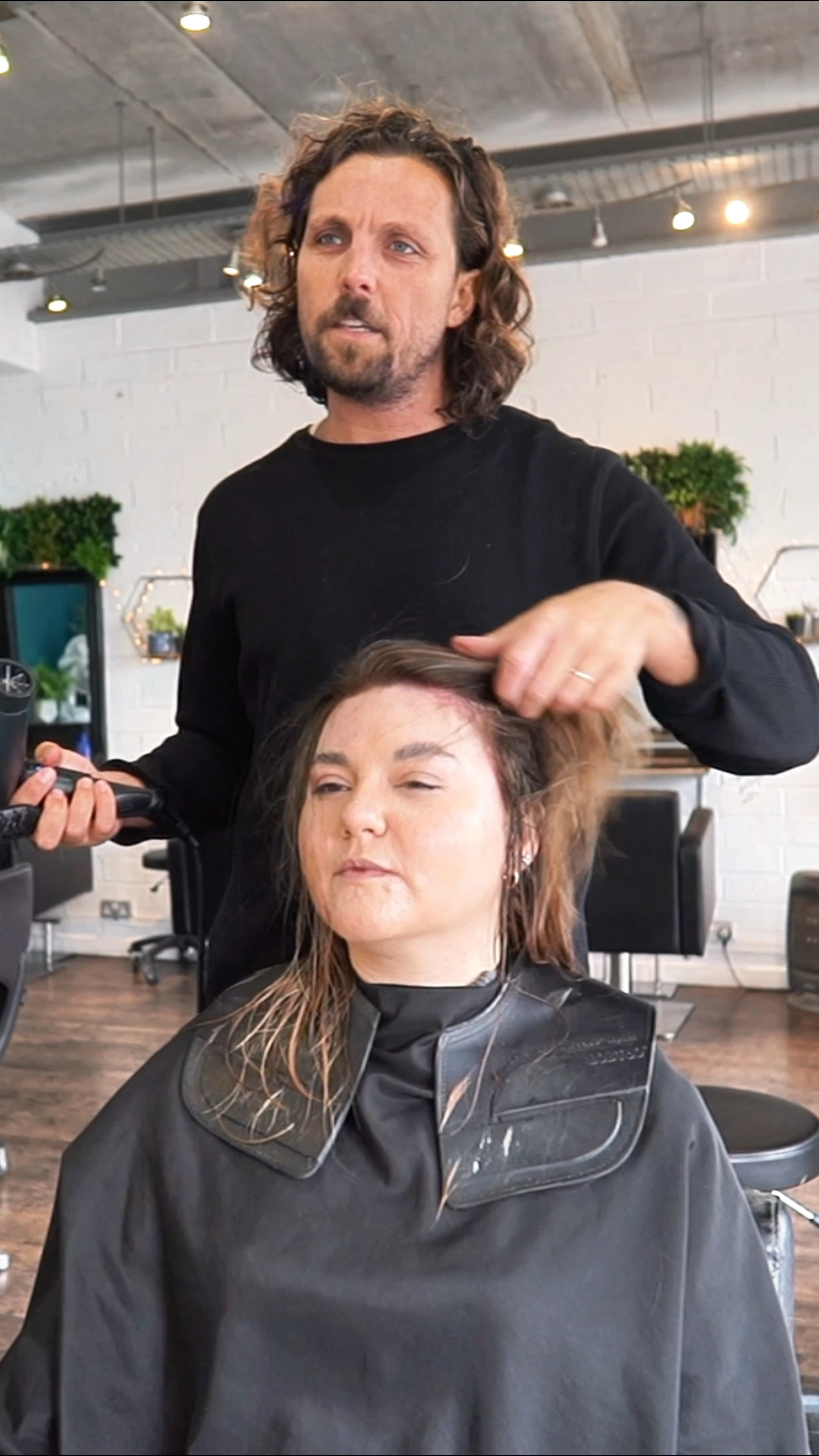 How to Create Full look with Products used , styling hair , styling hair products , styling hair tools , shampoos , conditioner  