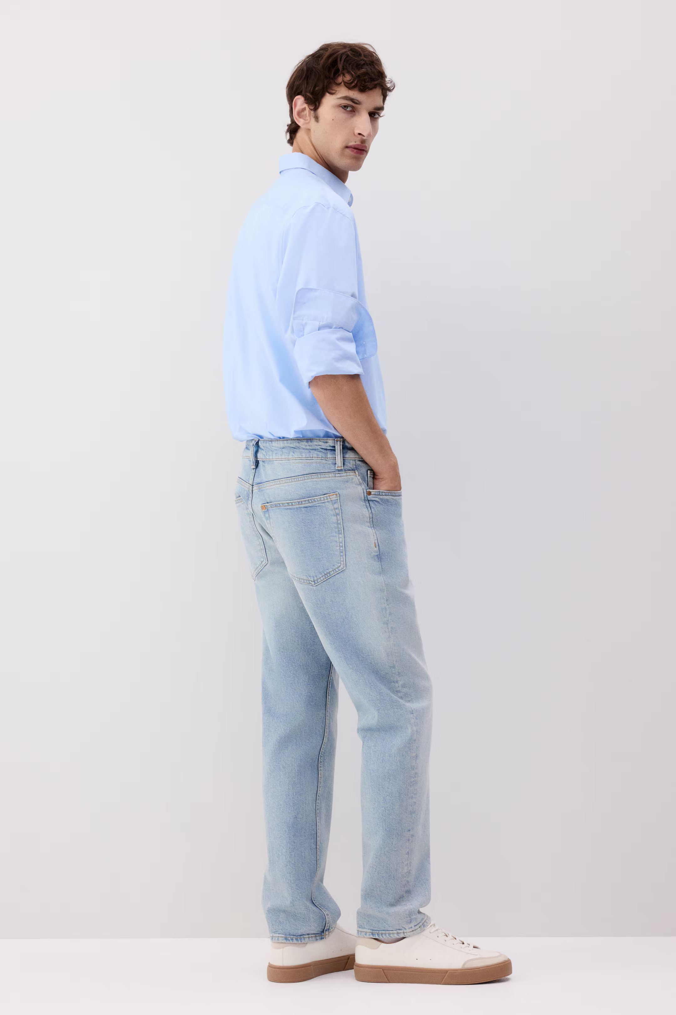 Regular Jeans | H&M (DE, AT, CH, NL, FI)