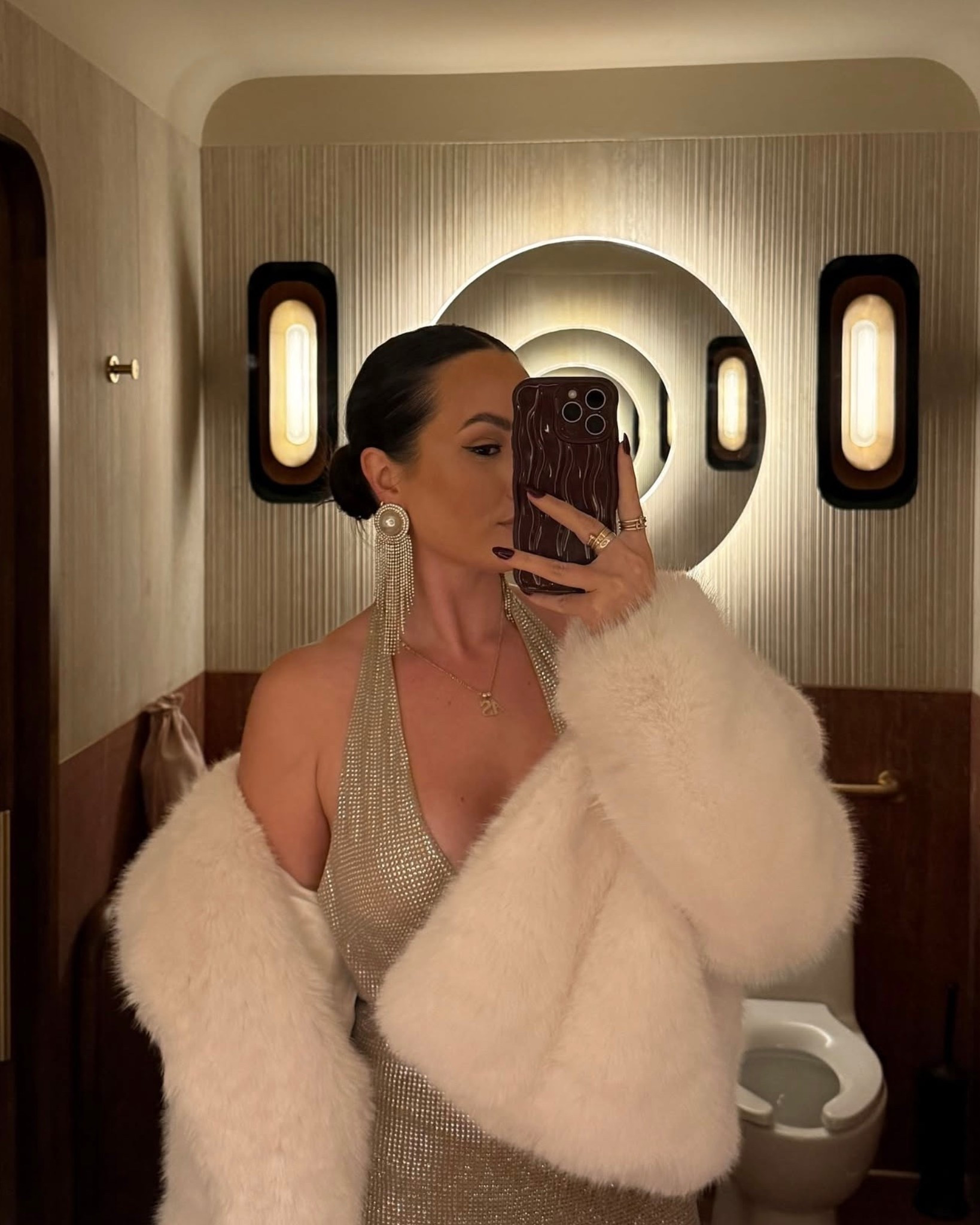 Sharing one of my favorite sparkly dresses from Meshki - perfect for the holiday season! 

#LTKHoliday #LTKootd #LTKSeasonal