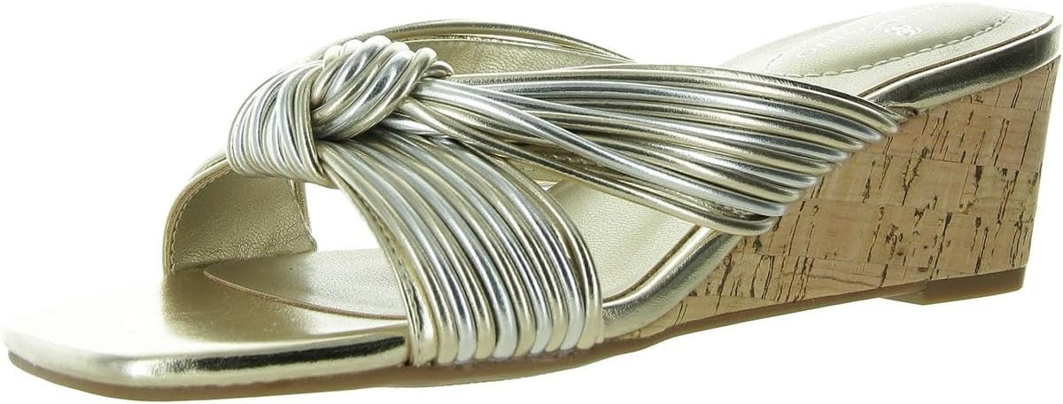 Bandolino Women's Sassier Wedge Sandal | Amazon (US)