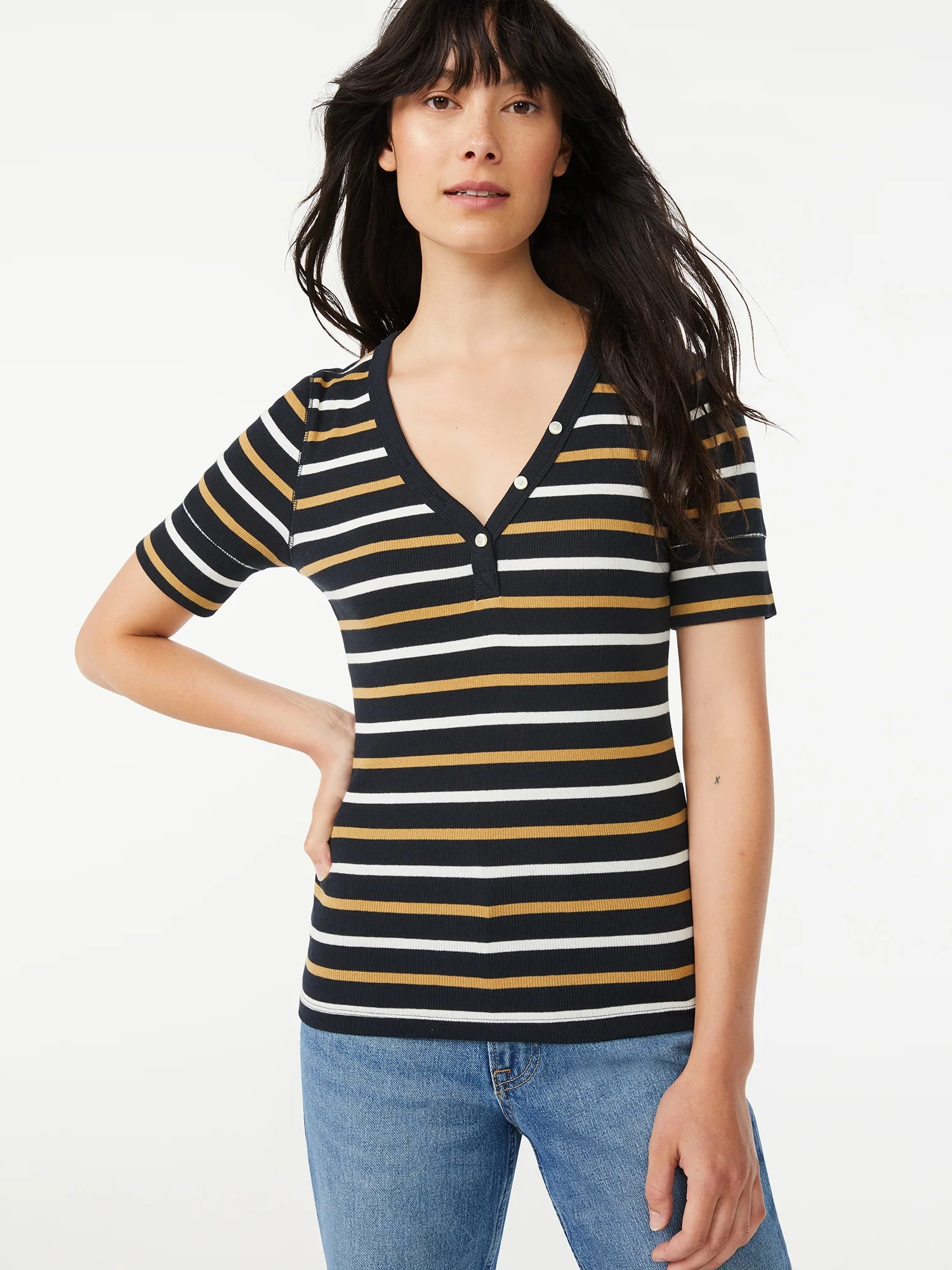 Free Assembly Women's V-Neck Henley T-Shirt - Walmart.com | Walmart (US)