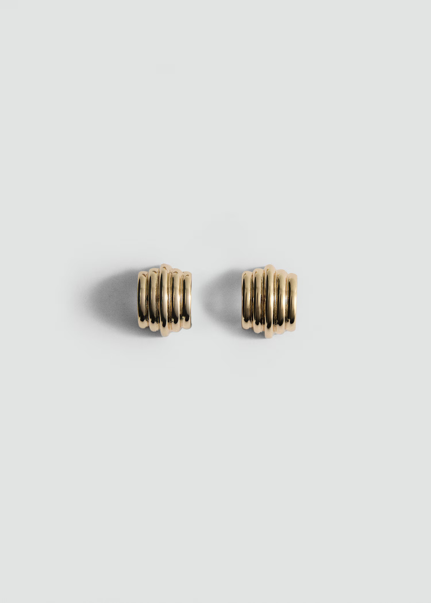 Relief earrings - Women | MANGO USA | Mango (US/MX/AU)