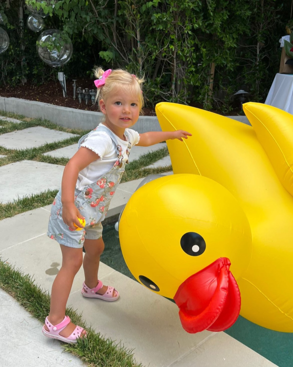 Ah my little Andara is growing up so fast. I’m obsessed with her outfit so sharing details with y’all! 

🦆 💛 

#LTKfamily #LTKkids #LTKFind