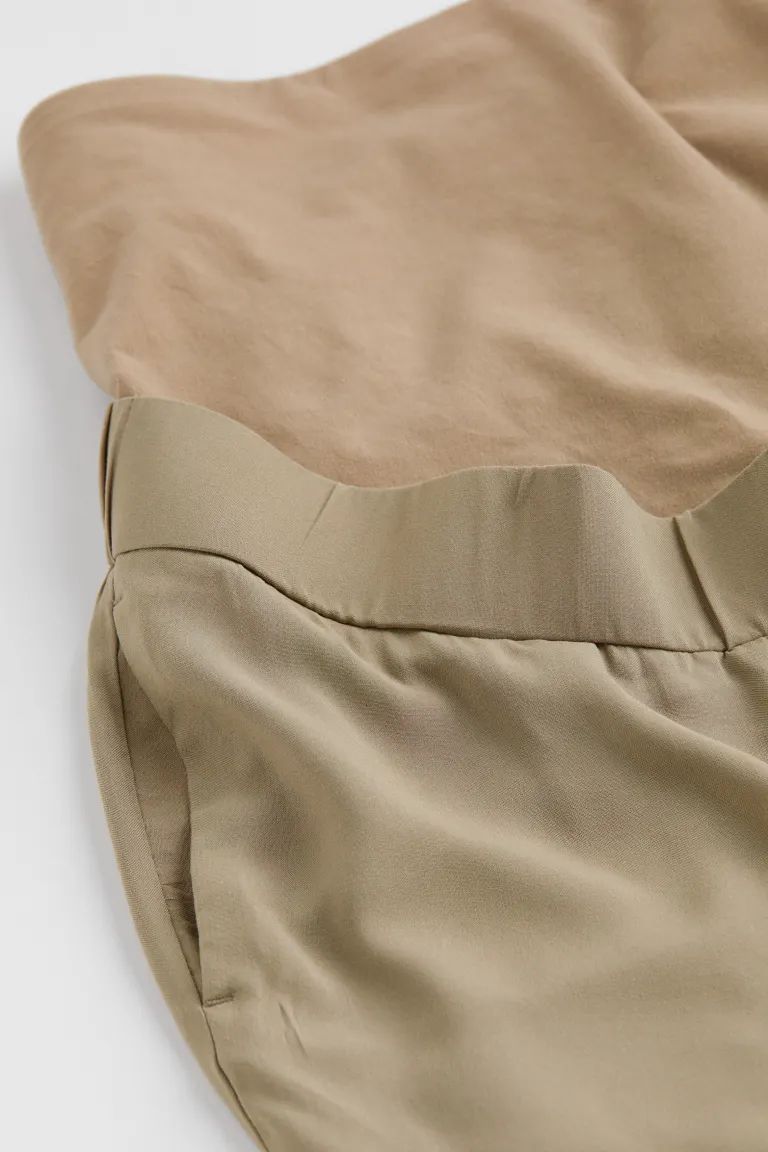 MAMA Crop Pants | H&M (US + CA)