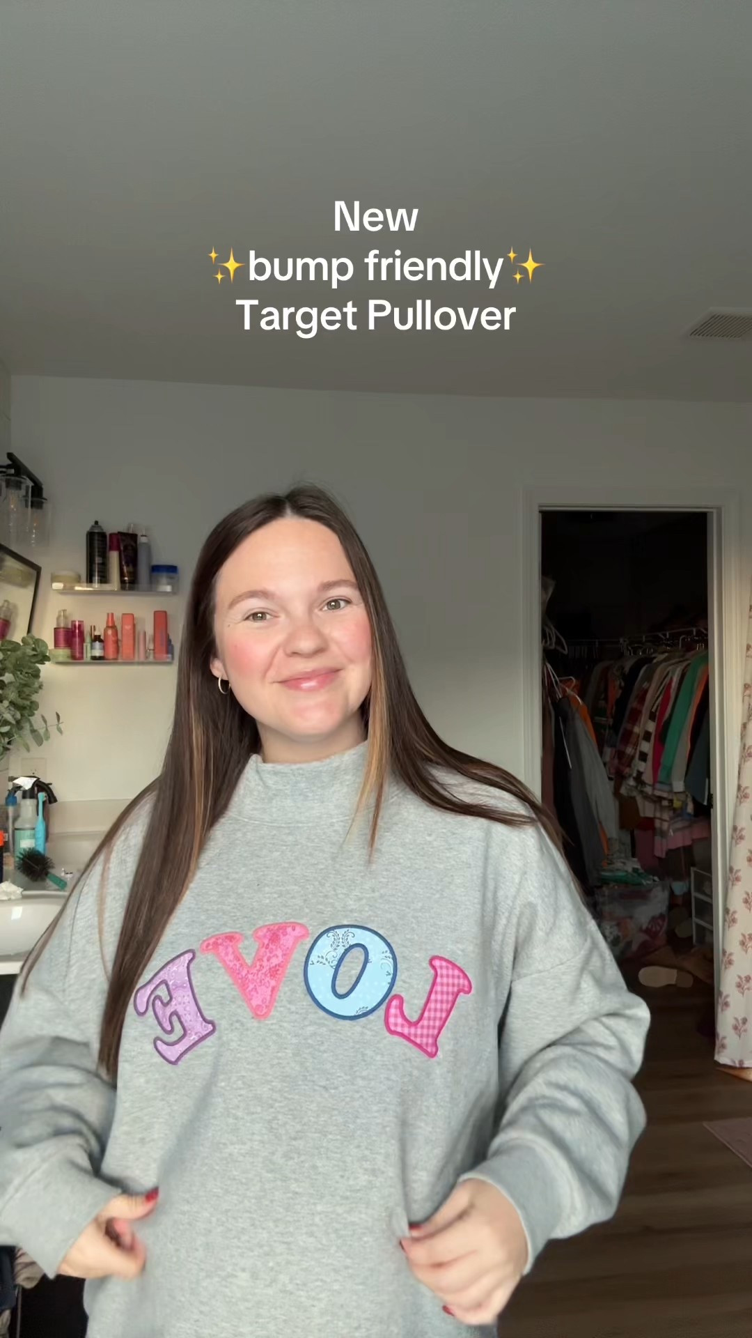 Sized up to a medium for a comfy oversized fit 🫶🏻

#LTKActive #LTKPetite #LTKBump