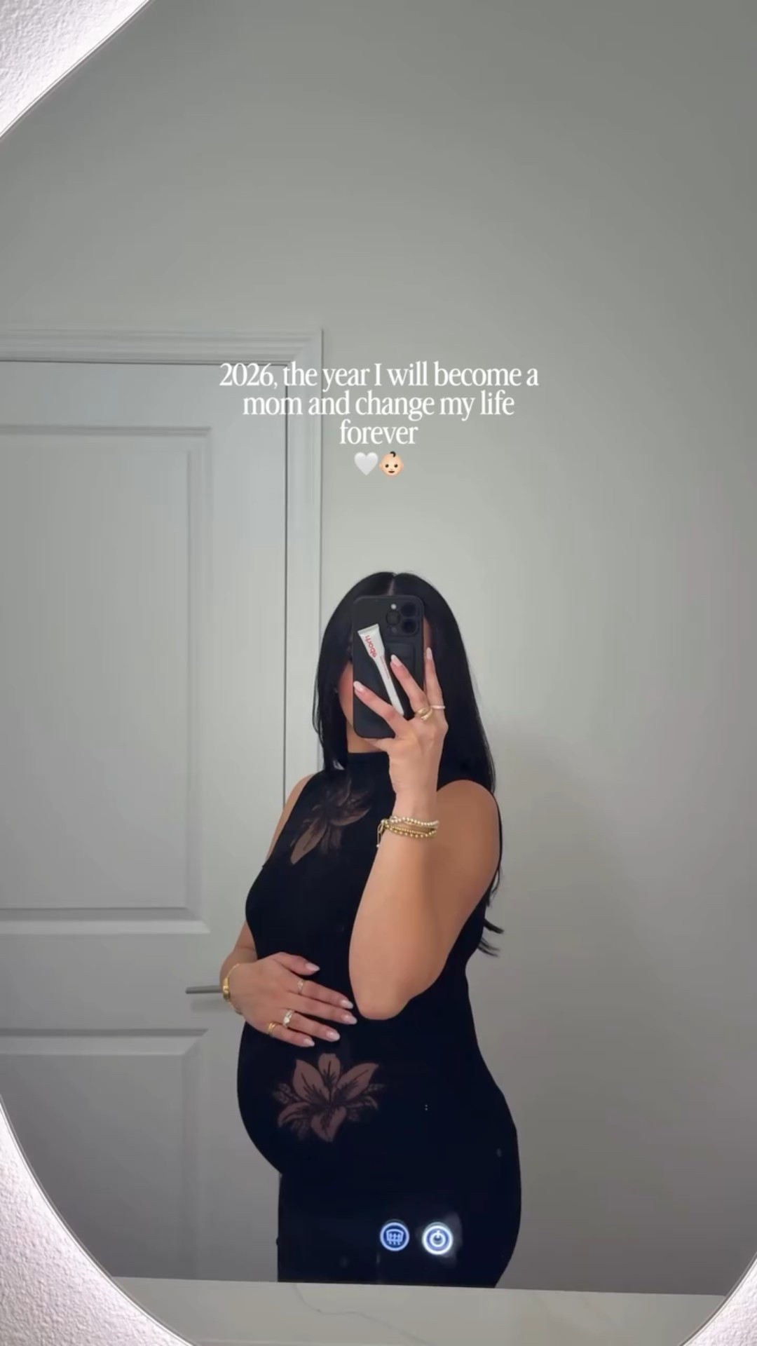 where are my soon to be 2026 mamacitas at 👶🏻⭐️🥹🤍🍼