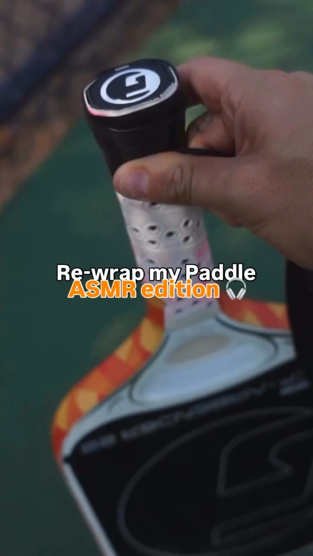 New over grip > 

Re-wrap my @gammapickleball Airbender 22 with the @gammapickleball pickleball supreme over grip. This over grip is firm and the length is cut perfectly to the paddle. 
.
.
.
#ASMR #asmrslimesounds #pickleball #gammasports #pickleballtournament #pickleballaddicts