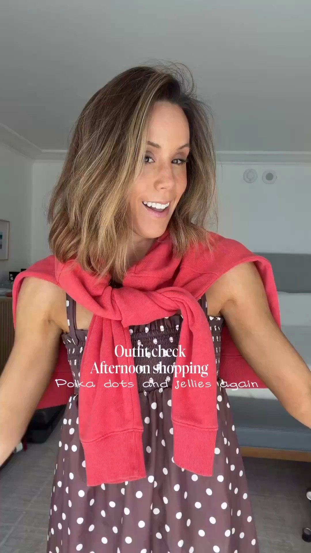 Outfit Check🤎

The accessories, the pops of color, the summer energy… it's giving everything I want this season. ☀️

Wearing a size small.

#LTKootd #LTKmomlife #LTKgrwm