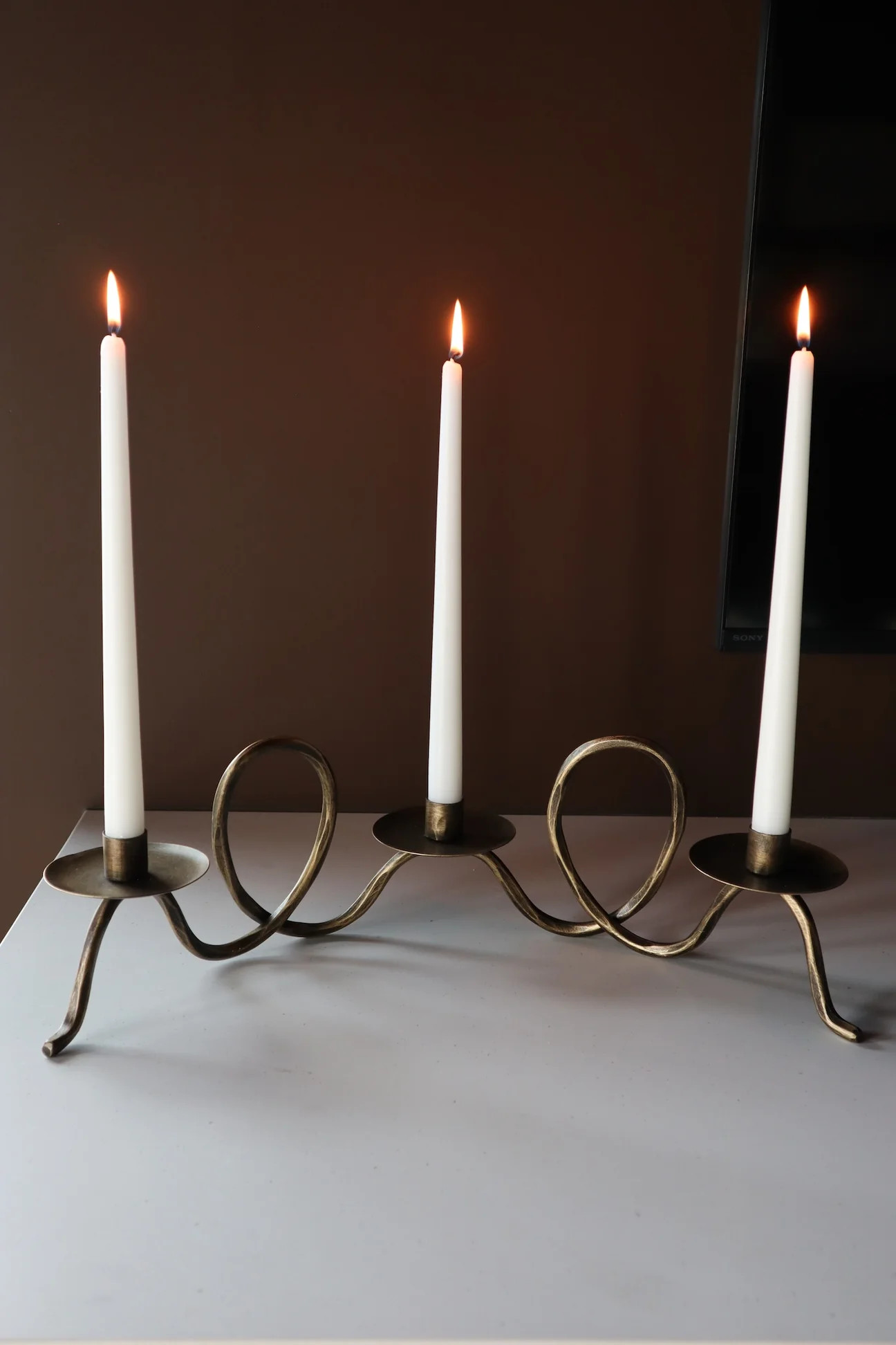 Looped Taper Holder Centerpiece | THELIFESTYLEDCO