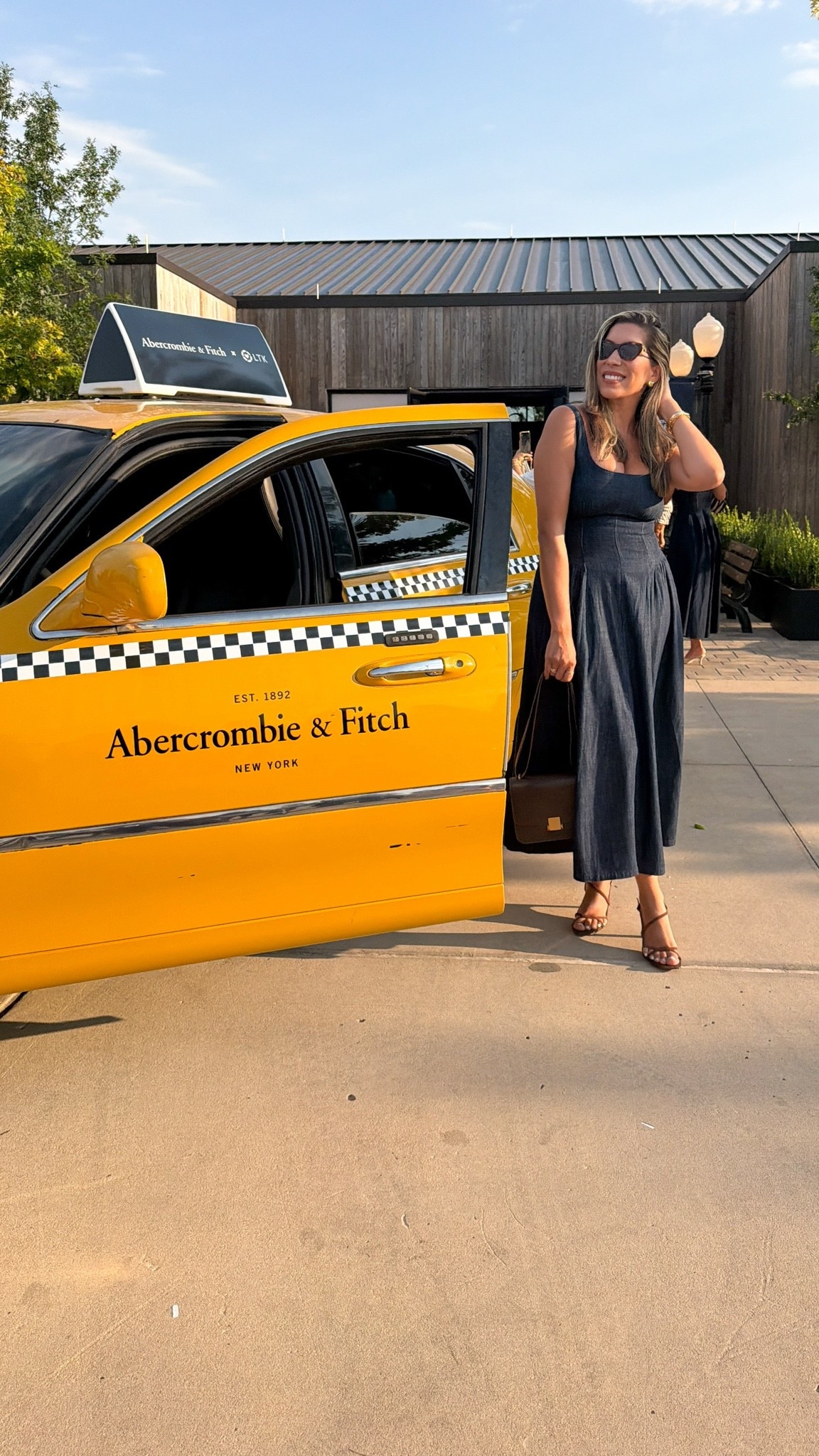 Heading to @abercrombie LTK con party! 🤎

#LTKSaleAlert #LTKHome