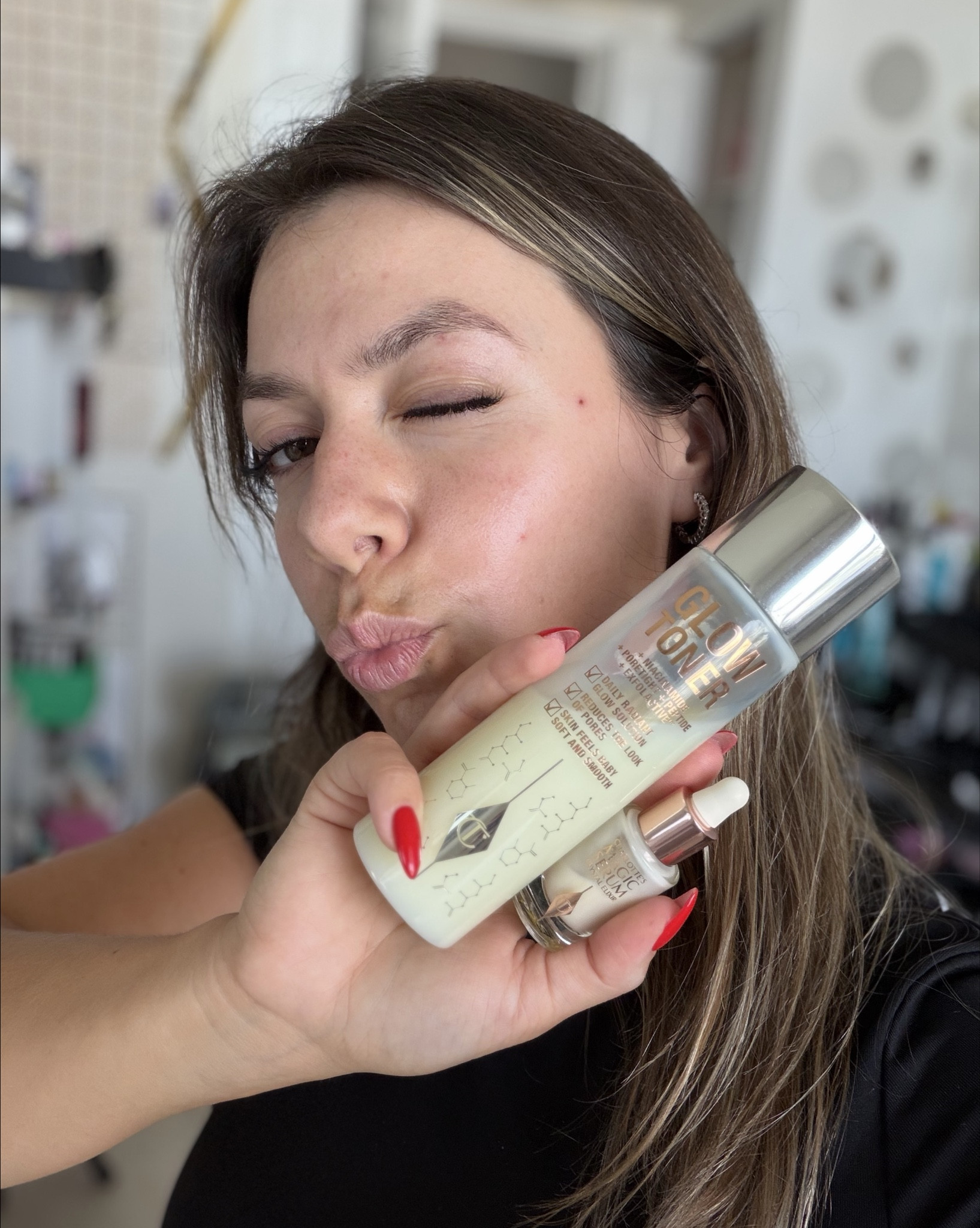 Glowing morning skin care routine #skincare #charlottetilbury #selfcare #sephorasale

#LTKBeauty #LTKgrwm #LTKmorningroutine