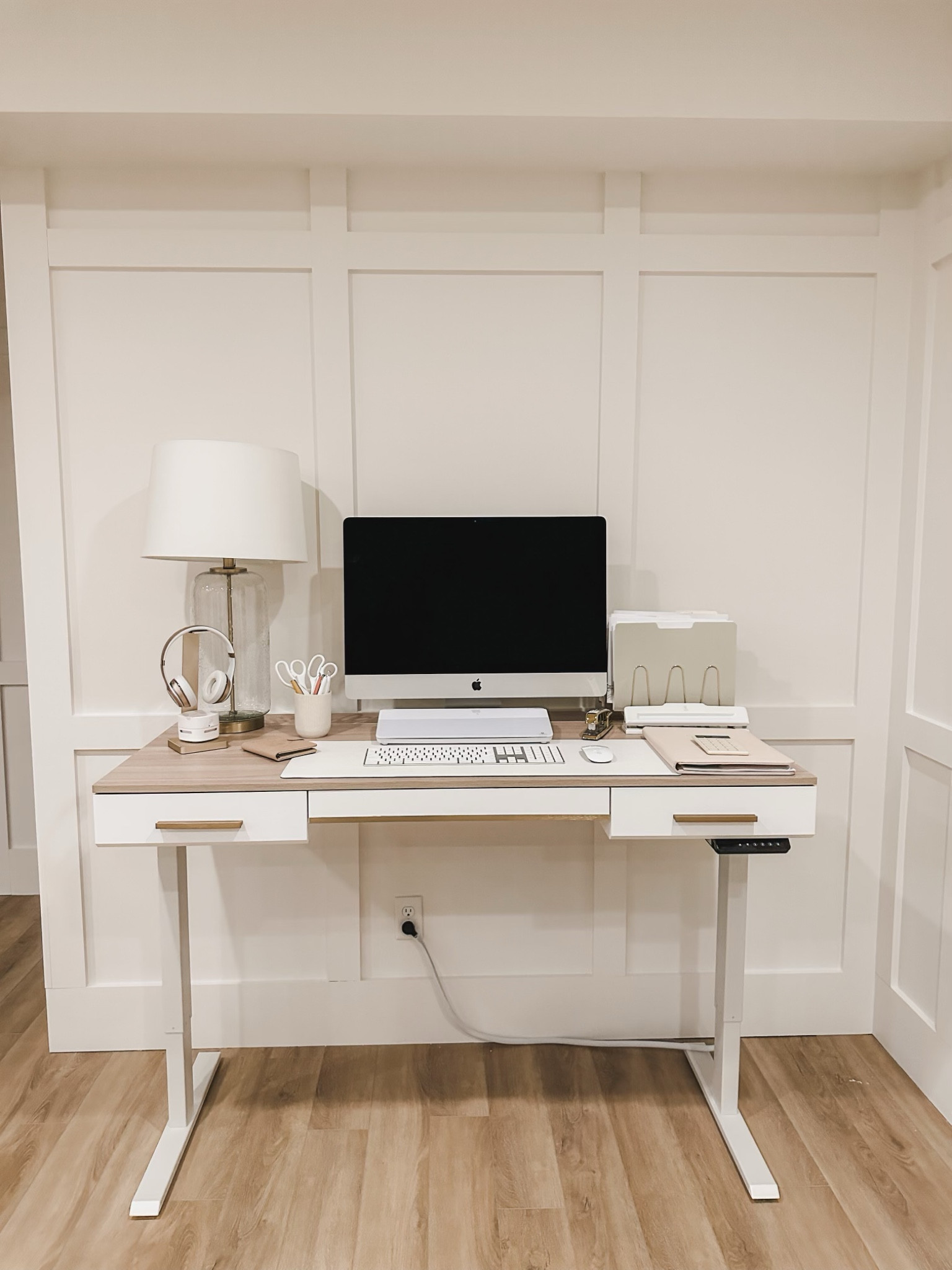Office views with my new standing desk! Love the simple design of this desk and the wood detail 

Office essentials, home office, light and bright, organization finds, work from home, aesthetic office, desk finds, standing desk, desk, aesthetic chair, office supplies, desk aesthetic, headphone stand, file organization, lamp finds, desk pad, home essentials, small home office, office looks, home office ideas, my home style Amazon, Walmart, Target, storage essentials, shop the look!


#LTKfindsunder100 #LTKGiftGuide #LTKhome