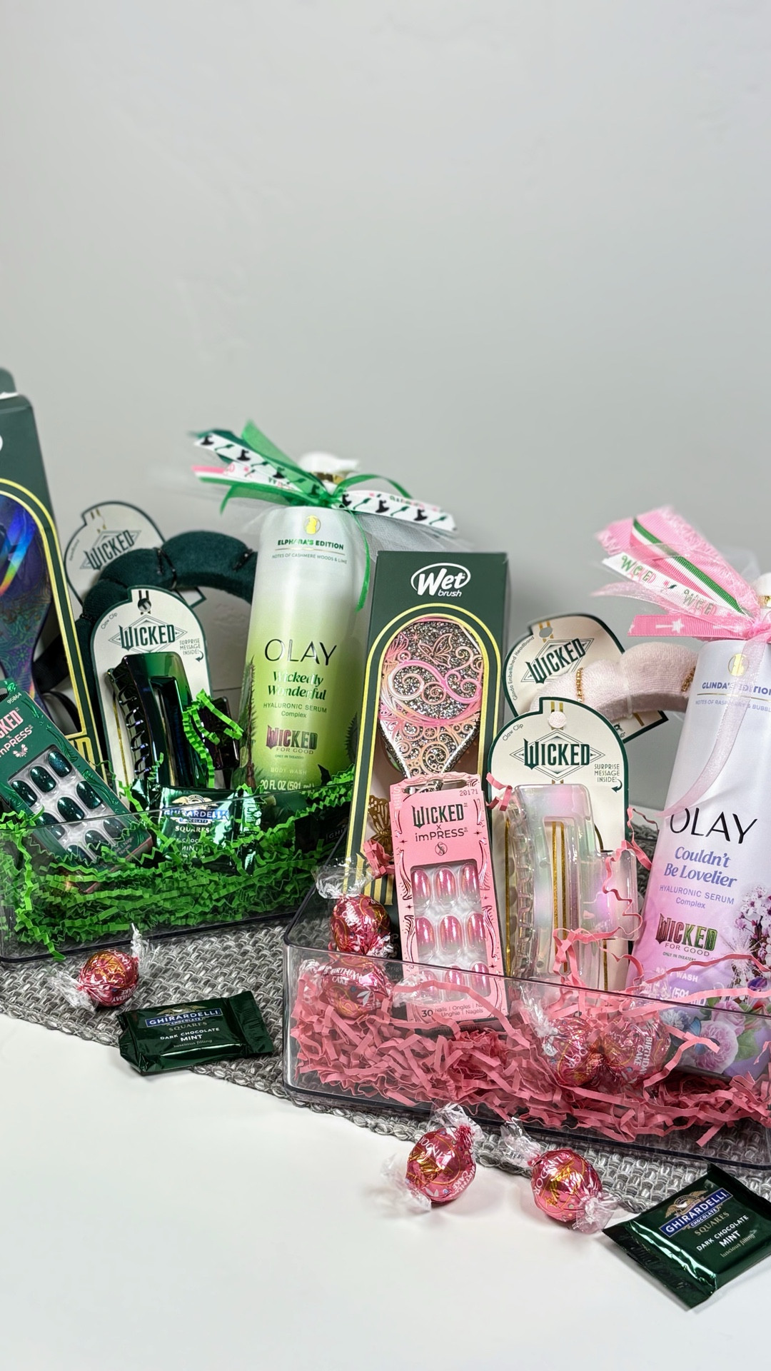 Wicked Beauty Baskets full of beauty fun!⠀⁣⁣⠀
These are so much fun and easy to do and I love the Wicked ribbon that comes in a pack! ⁣⁣⠀
⁣⁣⠀
💚🩷⁣⁣⠀
⁣⁣⠀
#wicked #wickedbeauty #beautygifts #pink #green #ltk

#LTKBeauty #LTKGiftGuide