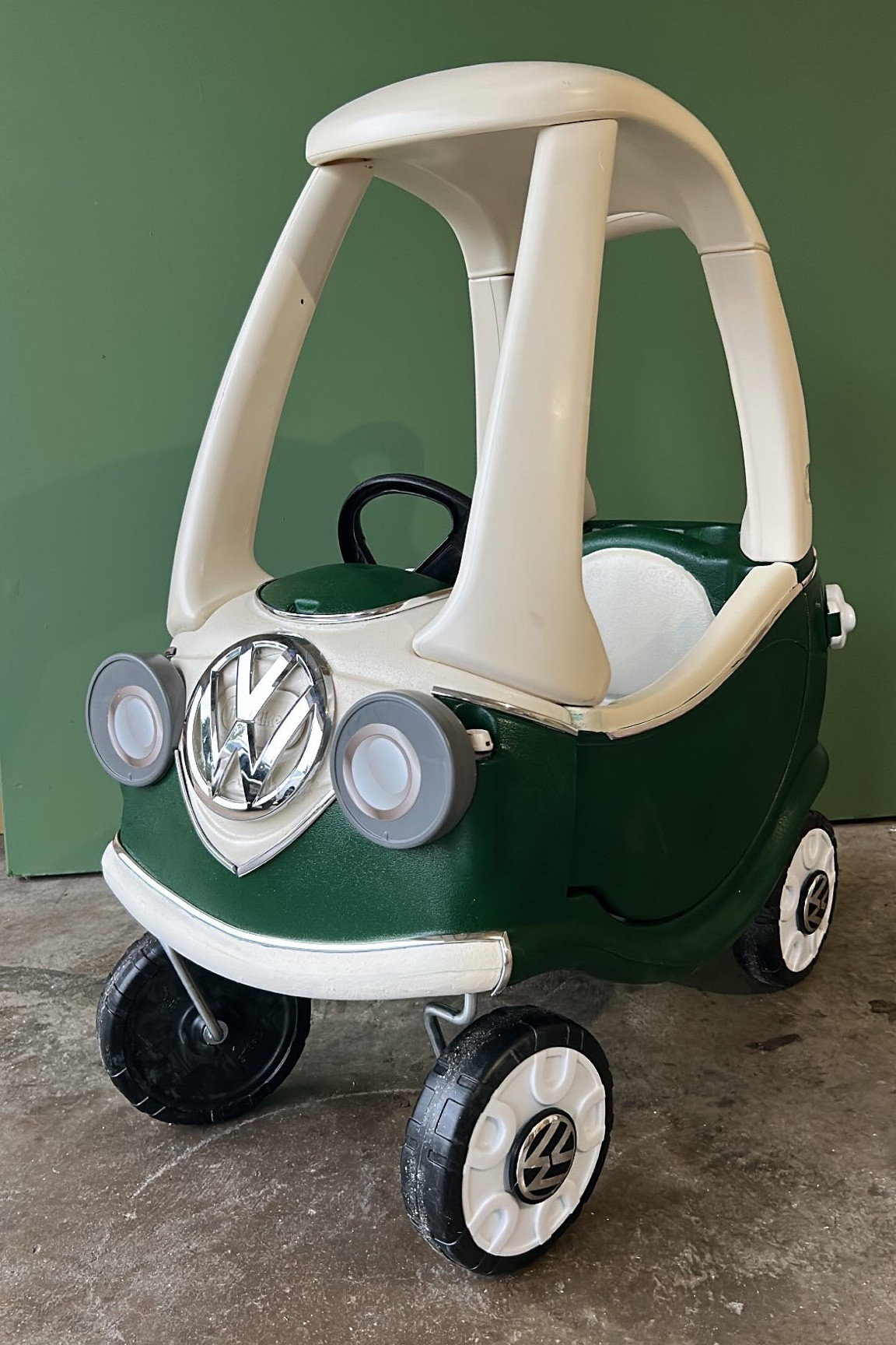 Little Tikes Cozy Coupe Makeover 

Cozy Coupe, Little Tikes, Volkswagen, Little Tikes DIY, Cosy Coupe DIY, first birthday gift, toddler birthday gift, one happy camper

#LTKkids #LTKGiftGuide #LTKparties