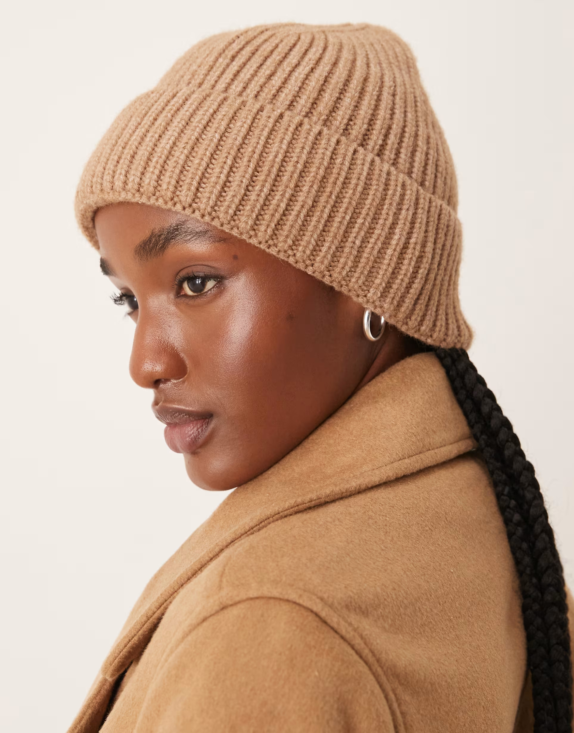 Sui Ava Nico beanie in camel | ASOS (Global)