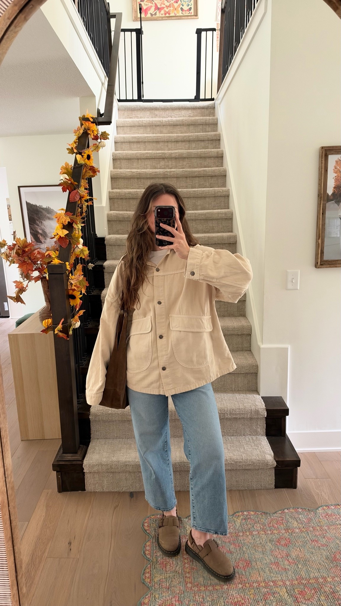 wearing a small in jacket, love how oversized and lightweight it is! Jeans are true size! And dr martens restocked in a few sizes, have had these for years, they’re the best! 

Fall outfit

#LTKootd