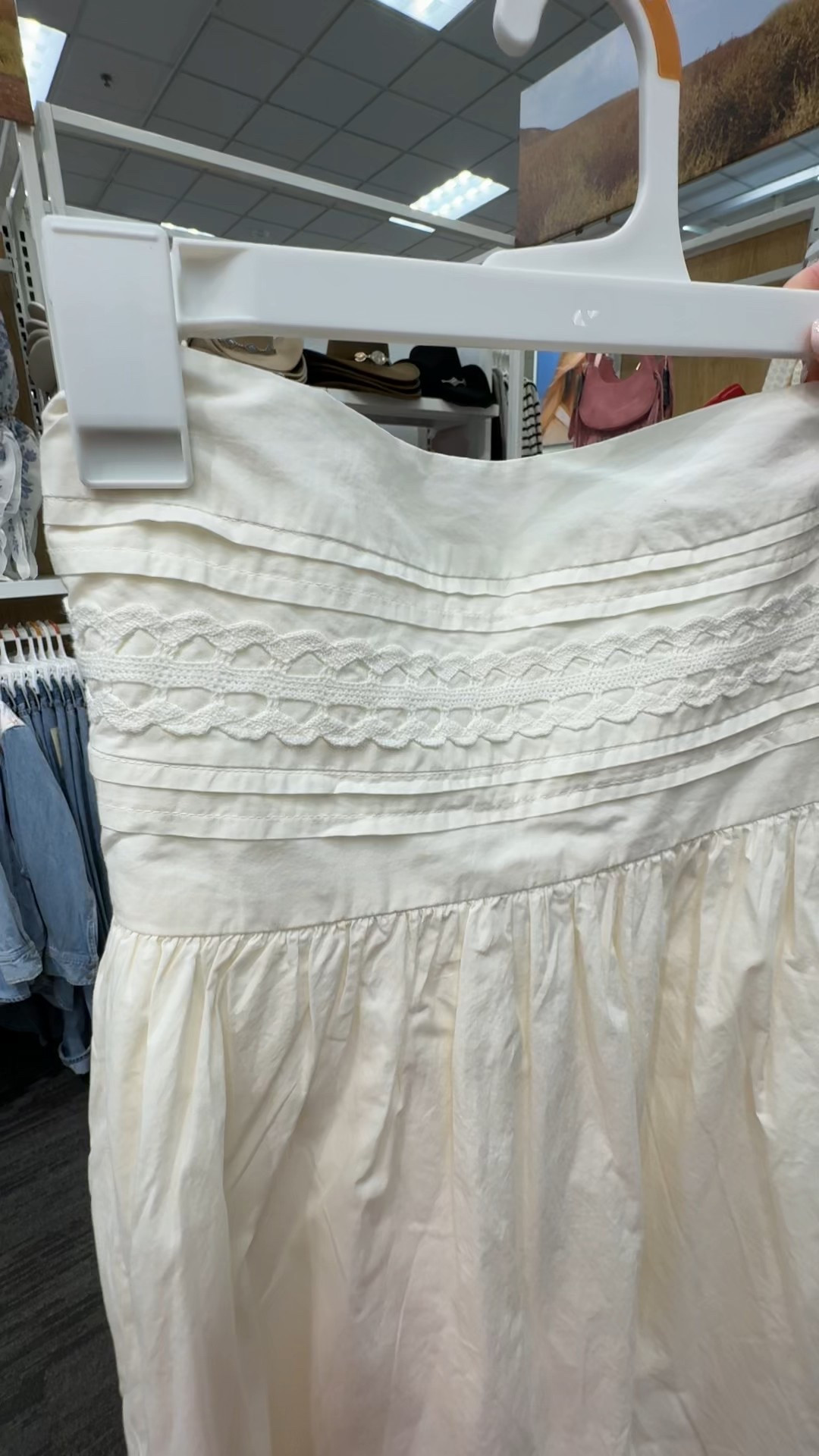 The eyelet/scallop details are so pretty! 

#LTKSeasonal #LTKootd