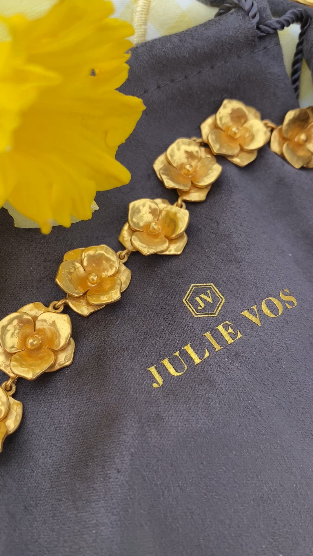 Flower season!!!! Julie Vos is blooming and surprising us with new pieces… for your hair! Flower jewelry, hair accessories, flower festivals , flower market, gold jewelry 

#LTKParties #LTKBeauty #LTKFestival