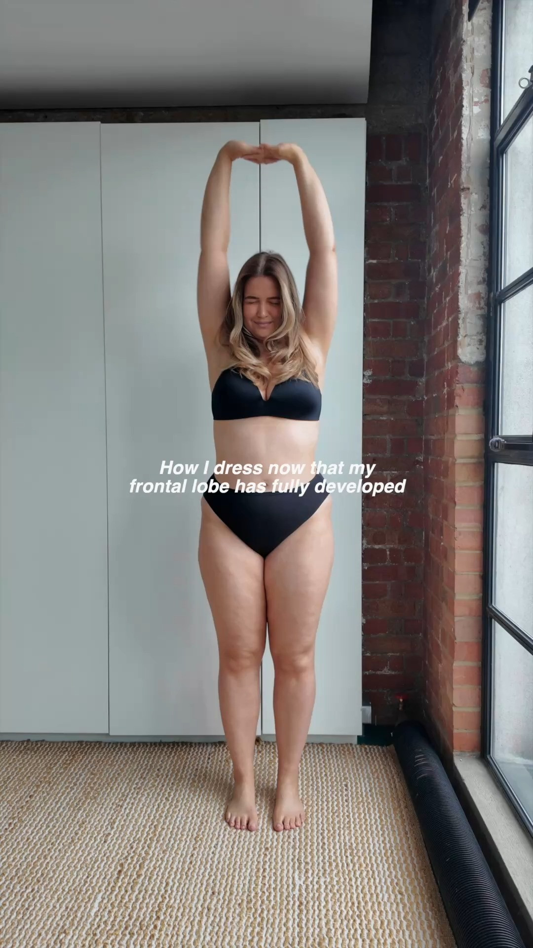 Uniqlo black bra (best ever!)
M&S pants UK 18
Abercrombie wide leg jeans [W33 L]
Abercrombie basic white top [XL]
Dehanche gold buckle belt [custom]
Sezane white shirt [XXL]
Rayban sunglasses
Casio gold watch
Loewe puzzle bag
Hedda black boots 

 

#LTKeurope #LTKmodest #LTKmidsize