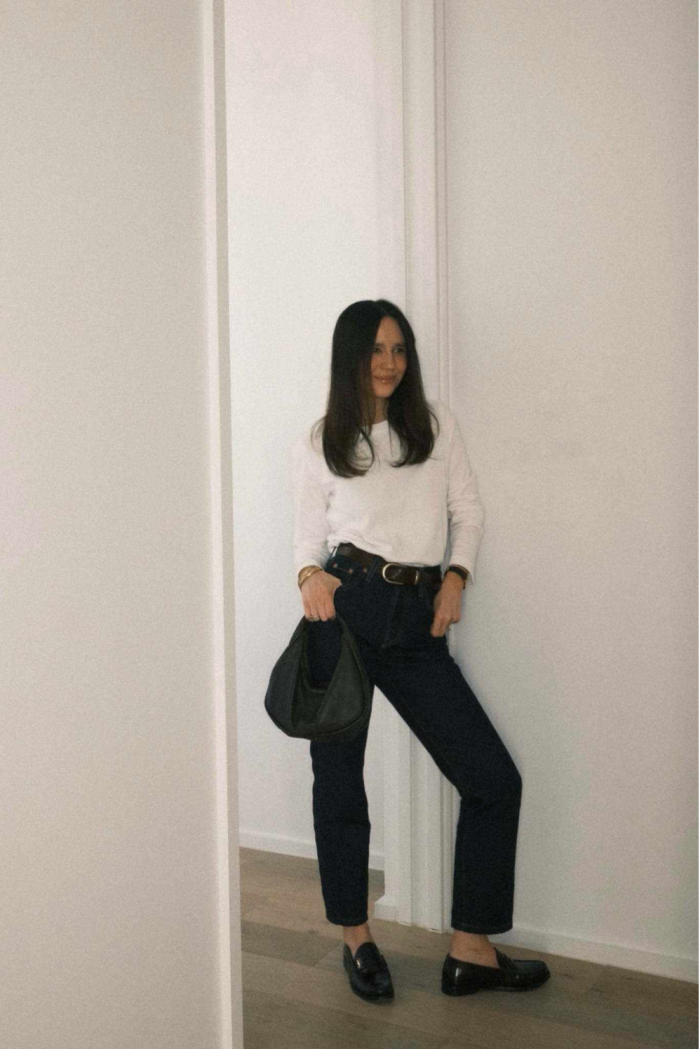 Classic white tee and jeans #springoutfit #levis501 #jeans #simpleoutfit #whitetee #loafers 

#LTKStyleTip #LTKPetite #LTKFindsUnder50