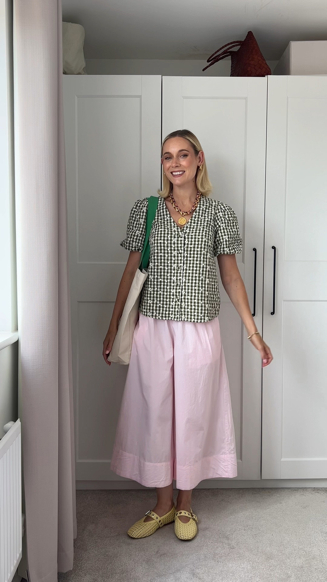 4 ways to wear these pink trousers 🩷

#LTKuk #LTKsummer #LTKstyletip