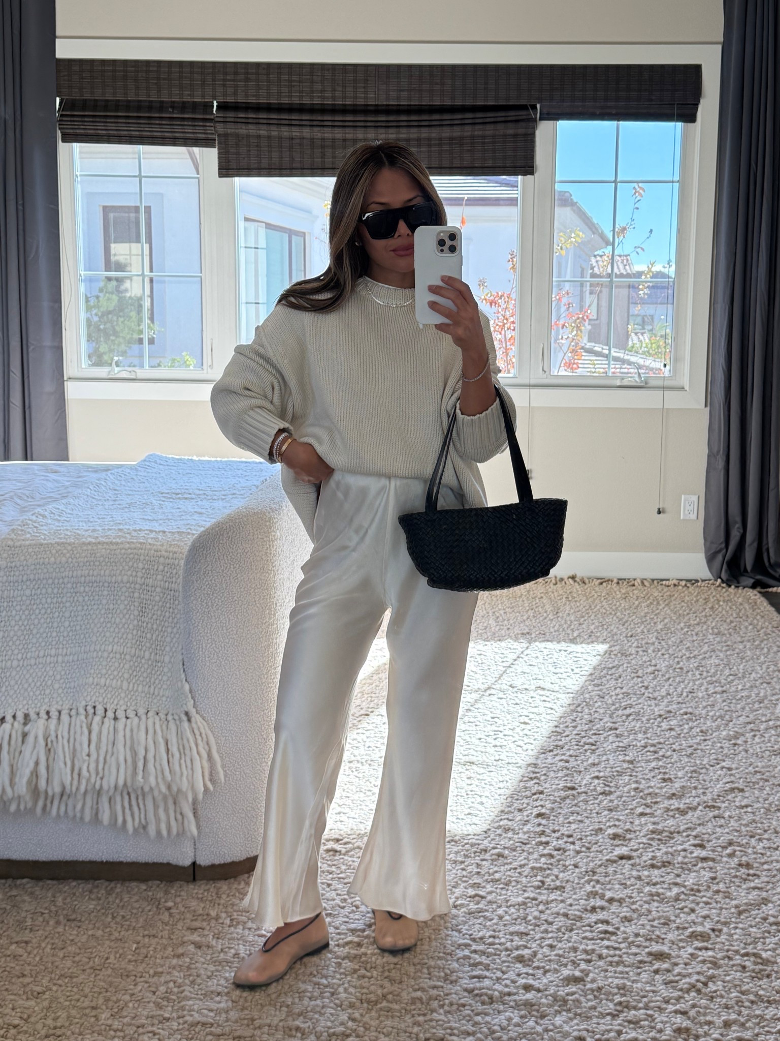 Casual chic outfit

#LTKmomlife #LTKootd #LTKFindsUnder100