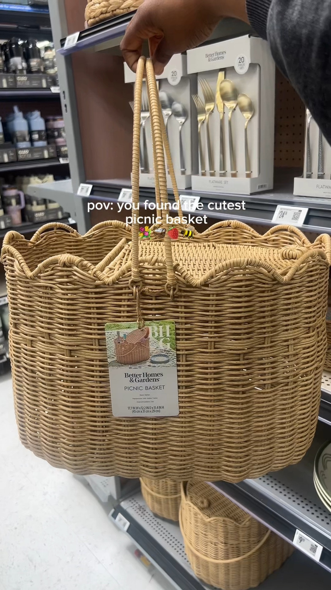 Scalloped picnic basket for under $25! Perfect for picnic season 

 Walmart finds, picnic basket, picnic finds, picnic accessories

#LTKHome #LTKSeasonal #LTKfoodie