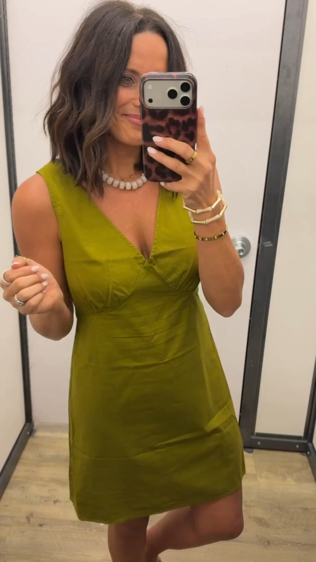 this dress is SO good 😍 the color is perfect for transitioning into fall too! 💚

#oldnavy #oldnavystyle #fallfashion #affordablefashion #falloutfits #ltkcreator