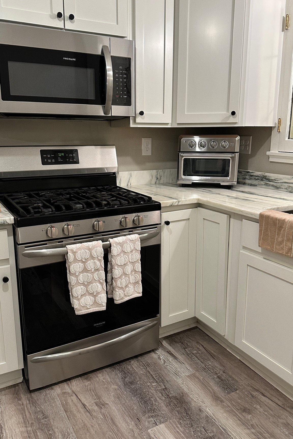 new kitchen!! 🥰 clean slate, so much potential  

#LTKSeasonal #LTKHoliday #LTKHome