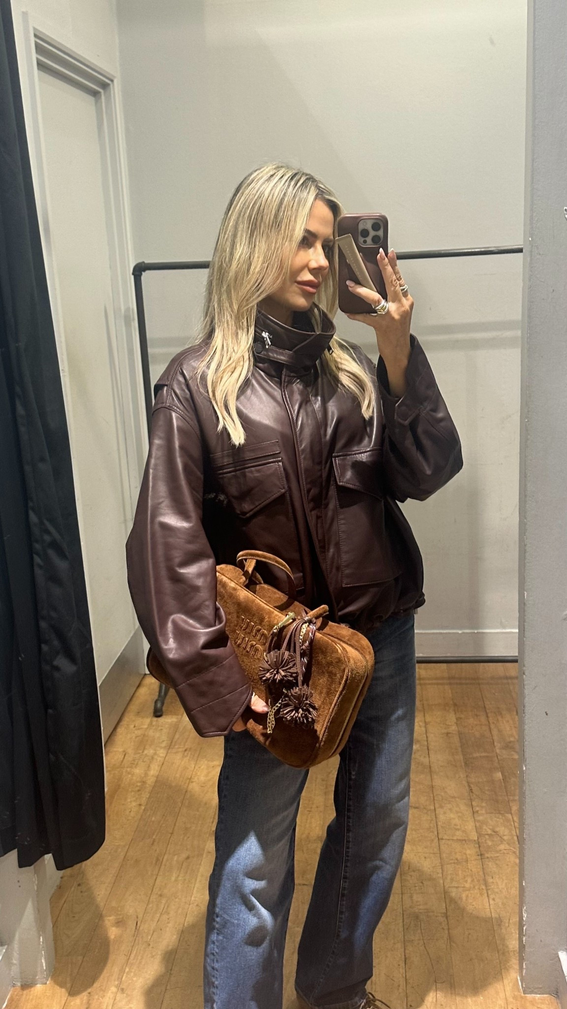 Burgundy 🫶🏽 #leatherjacket #burgundy #burgundyjacket #burgundystyle

#LTKuk #LTKFashionMonth #LTKautumn