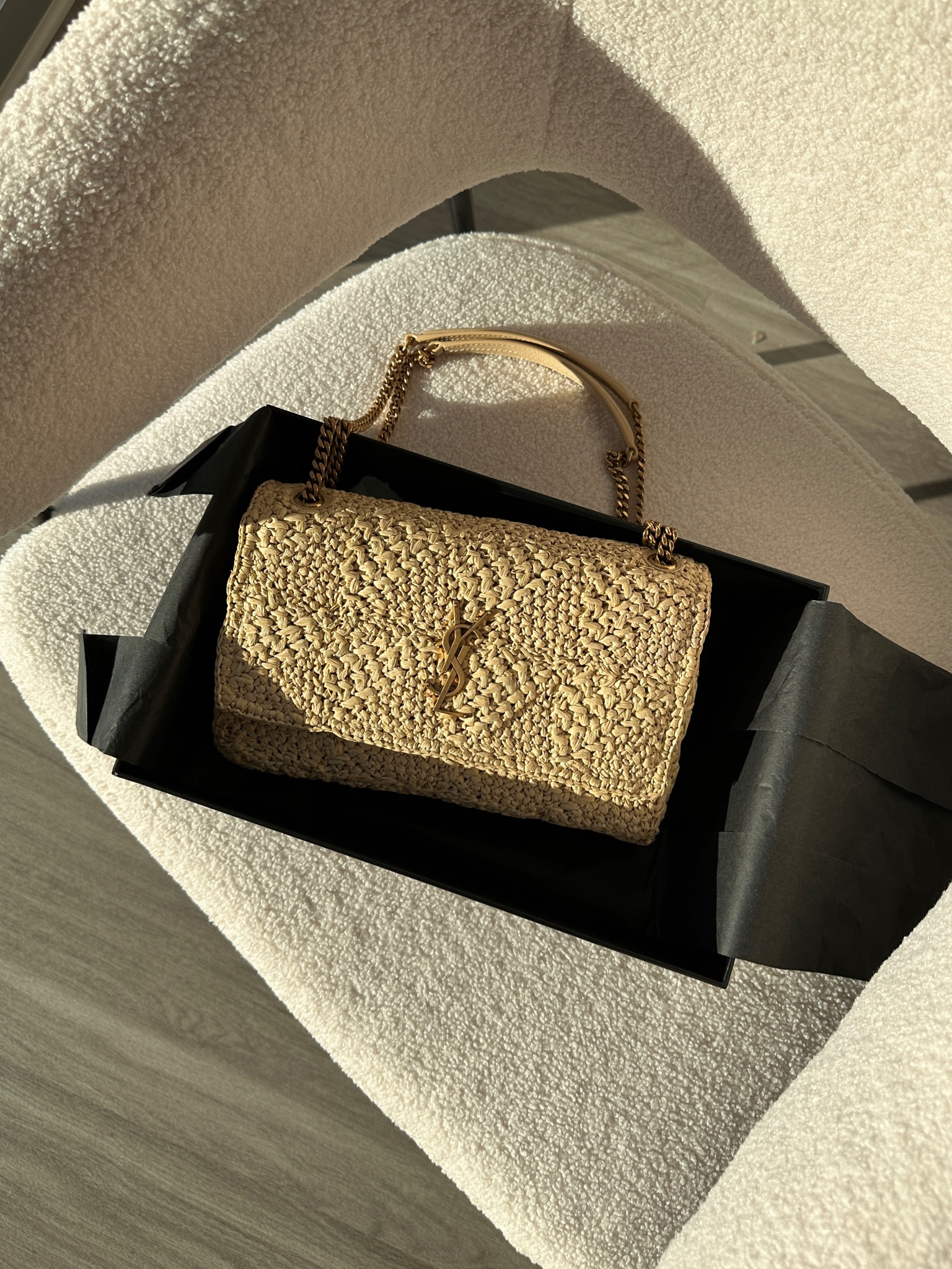 Saint Laurent Raffia Bag for spring and summer! #yslbag #strawbag #jamiemediumchain #wovenbag #resortstyle #luxurystyle

#LTKSeasonal #LTKitbag #LTKFind