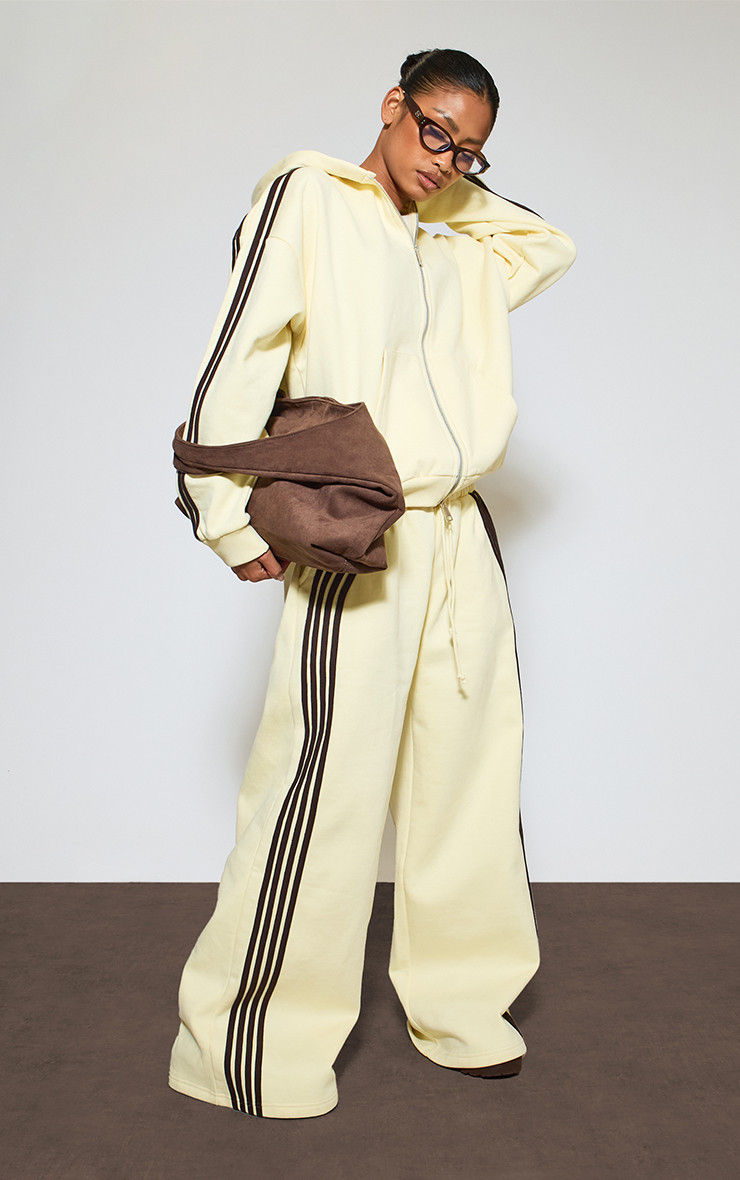 Heavyweight Mid Rise Contrast Stripe Detail Wide Leg Joggers In Yellow | EGO Shoes (US & Canada)