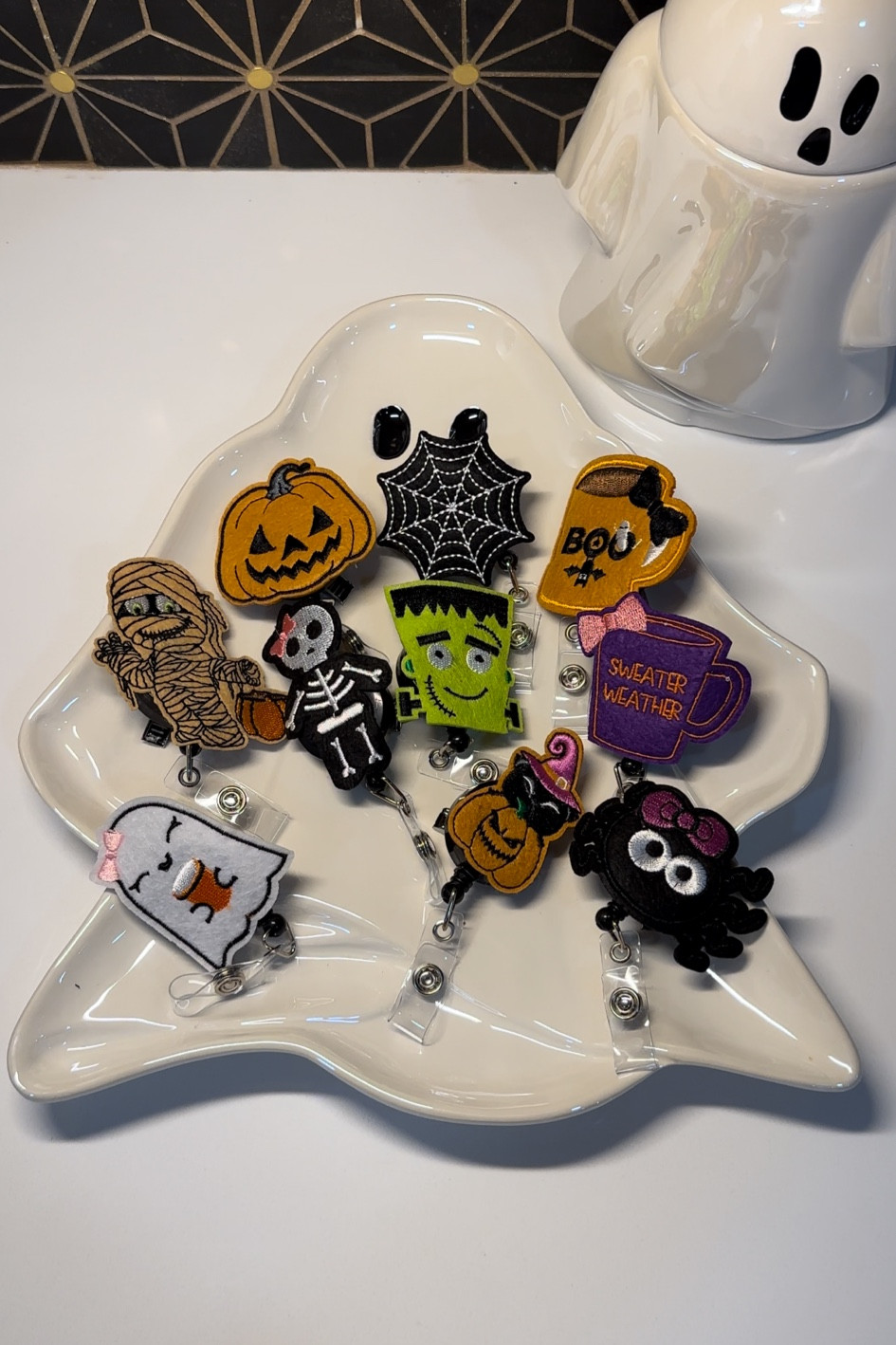 Halloween Badge Reels from Amazon! 🕸️ So cute! #amazon #amazonfinds #nurse #nurses

#LTKHalloween #LTKworkwear #LTKGiftGuide