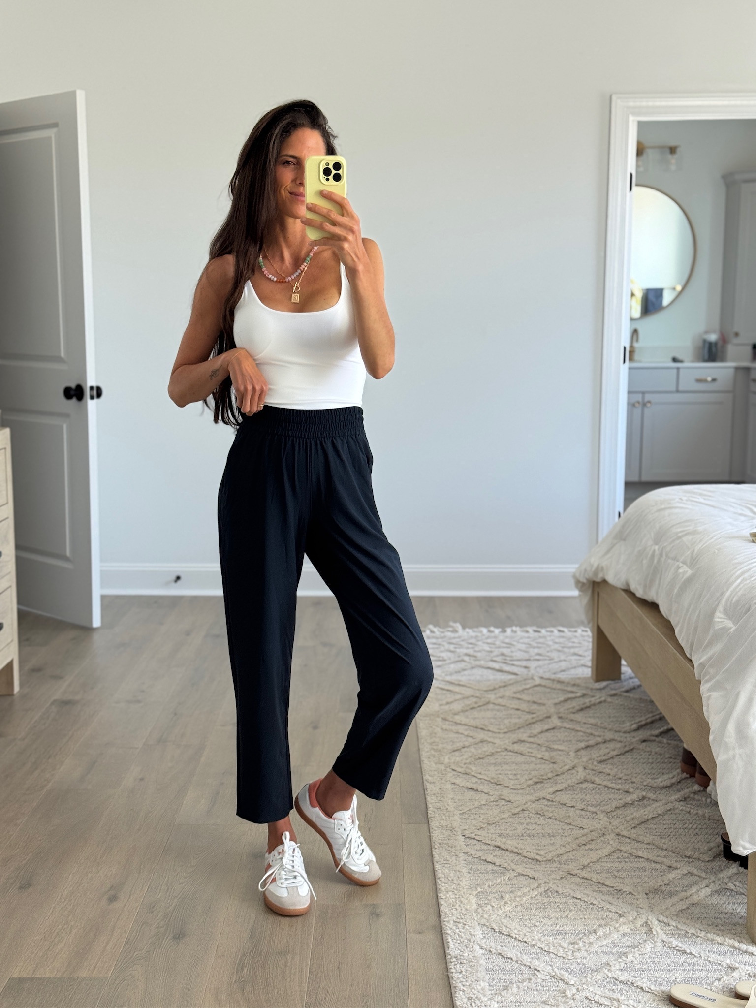 Simple, comfy, and still looks put together. This is one of those everyday outfits you can always count on.

#LTKmomlife #LTKSeasonal #LTKootd