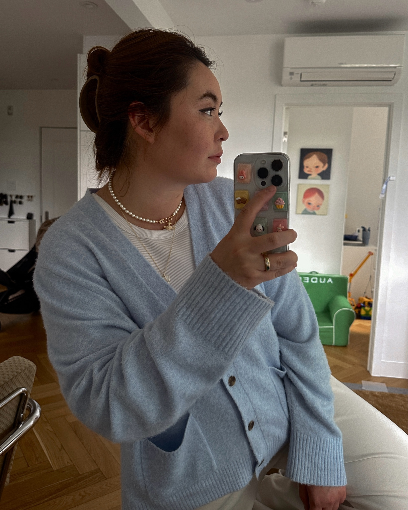 Why fold laundry when you can go out & get a fun drink instead 🙃

-

#summerfashion #summertrends #pinterestaesthetic #pinterestoutfit #summeroutfit #streetstylelook #effortlesschic #whattowear #whatimwearing #outfitlookbook #gannigirls #graphictees #jcrew #clawclip chic, French girl, scandi style, how to dress, colourful fashion, mom style, Vivienne westwood #viviennewestwood

#LTKStyleTip #LTKHome #LTKMidsize