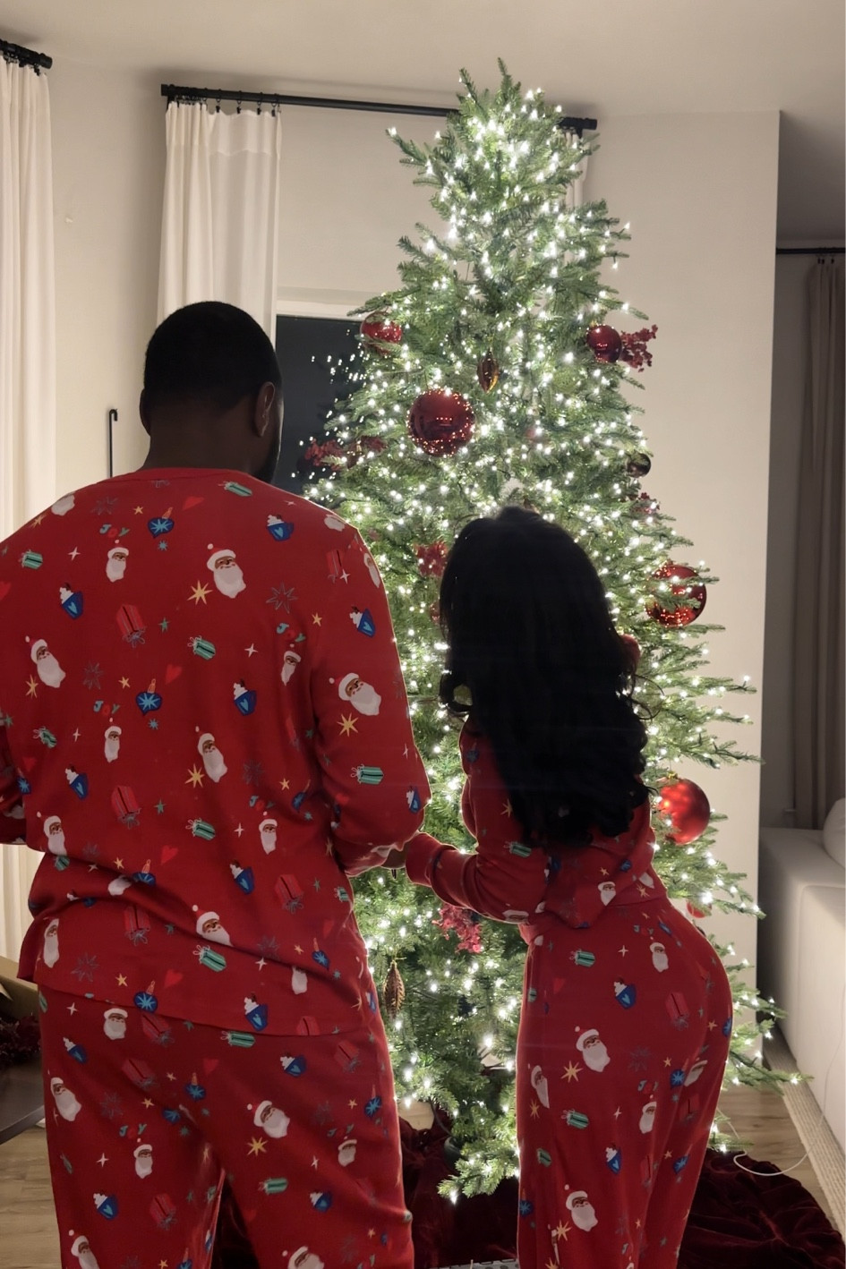 Matching black/brown santa pjs 🎅🏾♥️🎄 from @target !

#LTKSeasonal #LTKGiftGuide #LTKHoliday