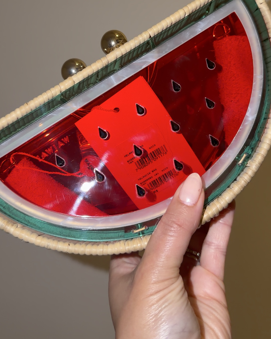 Today is the last day to save an additional 30% using promo code EXTRA30! And, yes, it will fit your iPhone!

#watermelon #summerbag #vacationbag #sale #watermelonpurse #noveltybags #watermelonbag

#LTKSaleAlert #LTKSeasonal #LTKGiftGuide