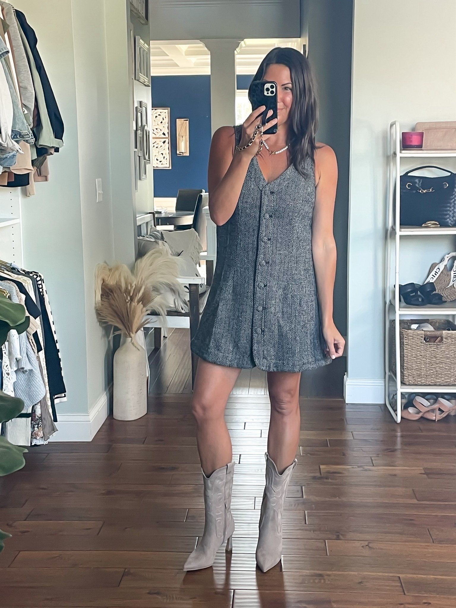 The cutest little dress for fall 
AE sale 

#LTKFallSale #LTKOver40 #LTKSaleAlert