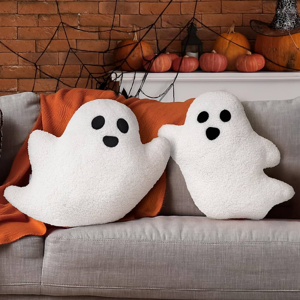 AELS 19.6" Ghost Decorative Throw Pillow Set of 2, Ghost Shaped Spooky Plush Pillows, Halloween D... | Amazon (US)