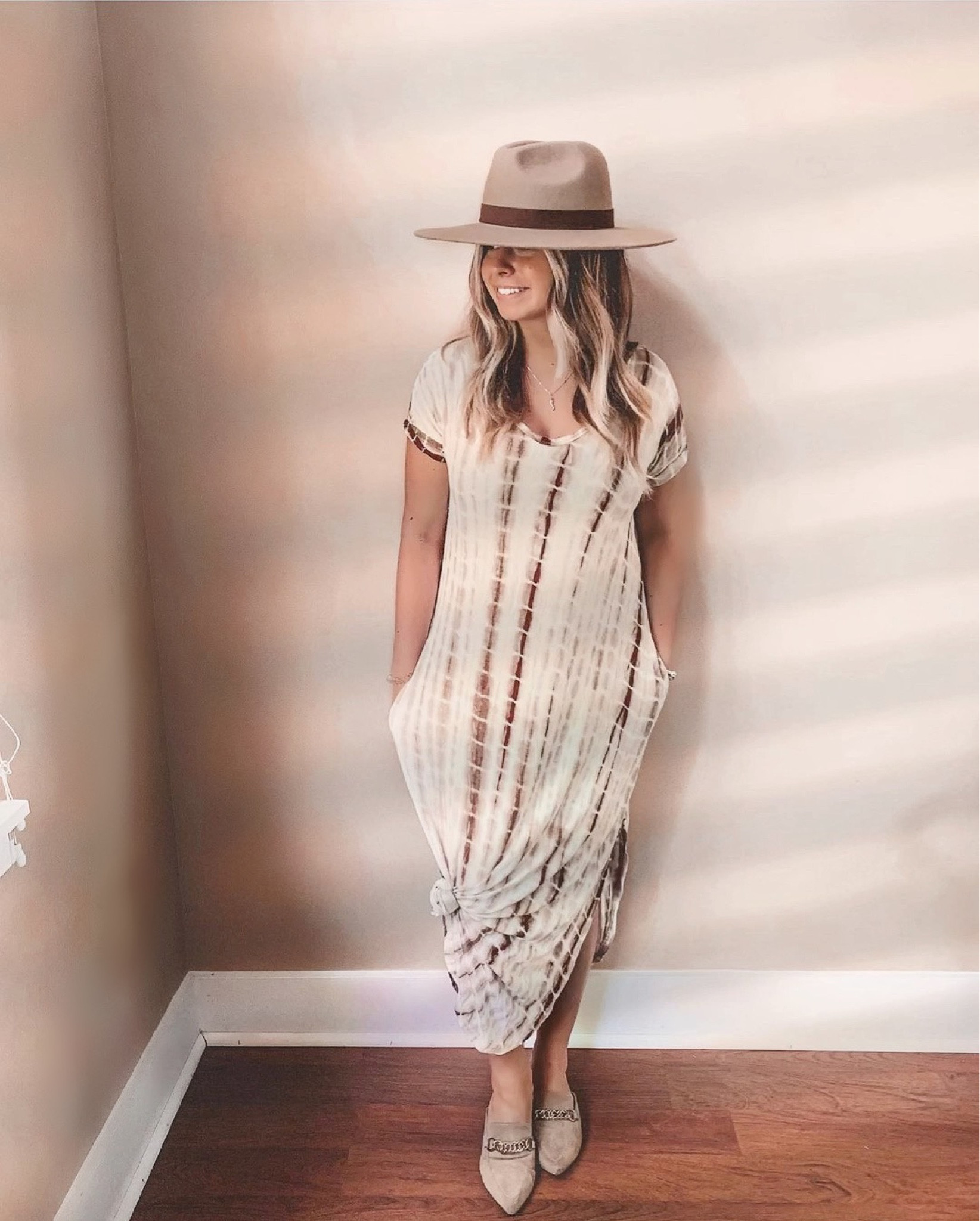 Dress: small 
Shoes: TTS

#amazon #corporate #petite #petitechic #workwear #business #businessattire #office 

#LTKSeasonal #LTKworkwear #LTKstyletip