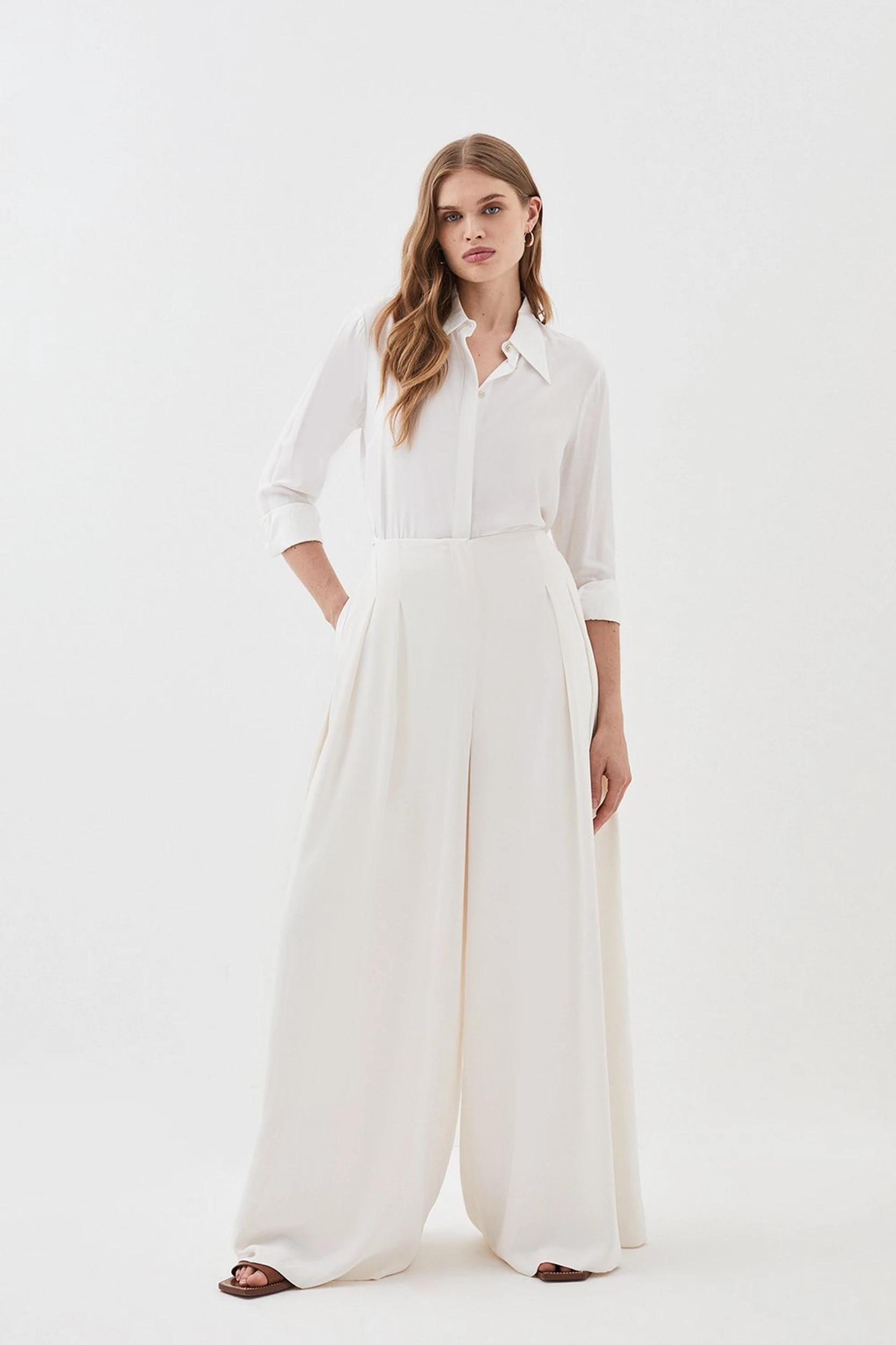 Soft Tailored Pleated Wide Leg Trouser | Karen Millen US
