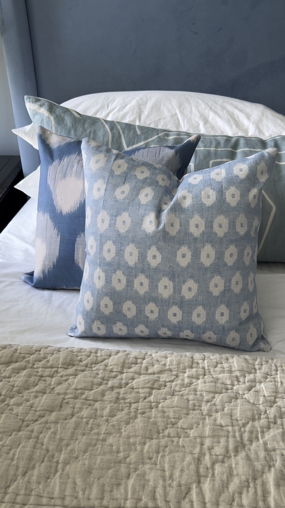 Favorite pillow vendors as an interior designer, pillow, budget, affordable, high end, pillow covers, double sided pillows, custom pillows, fluffy, decorative pillows, neutral, patterned, living room, den, family room, sofa pillows, couch, bedroom, home decor, home accents, interior designer finds, Amazon home finds, CB2

#LTKunder100 #LTKhome #LTKunder50