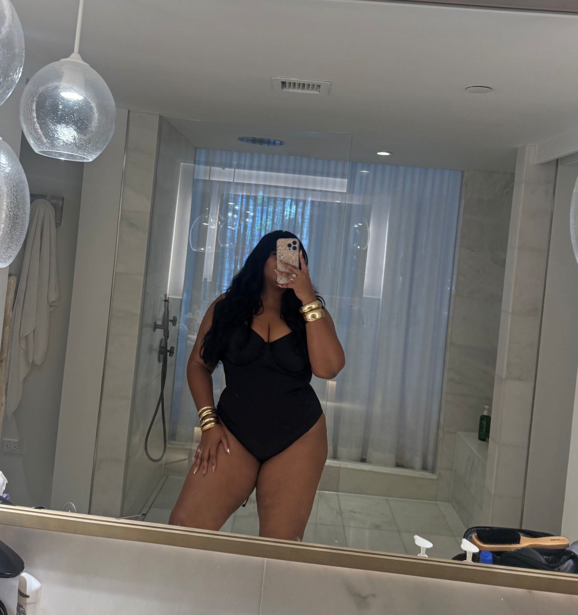 Best bathing suit ever!

#LTKMidsize #LTKPlusSize