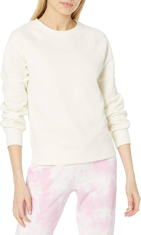 Amazon Essentials Women's Classic-Fit Gathered Long-Sleeve Crewneck Sweatshirt | Amazon (US)