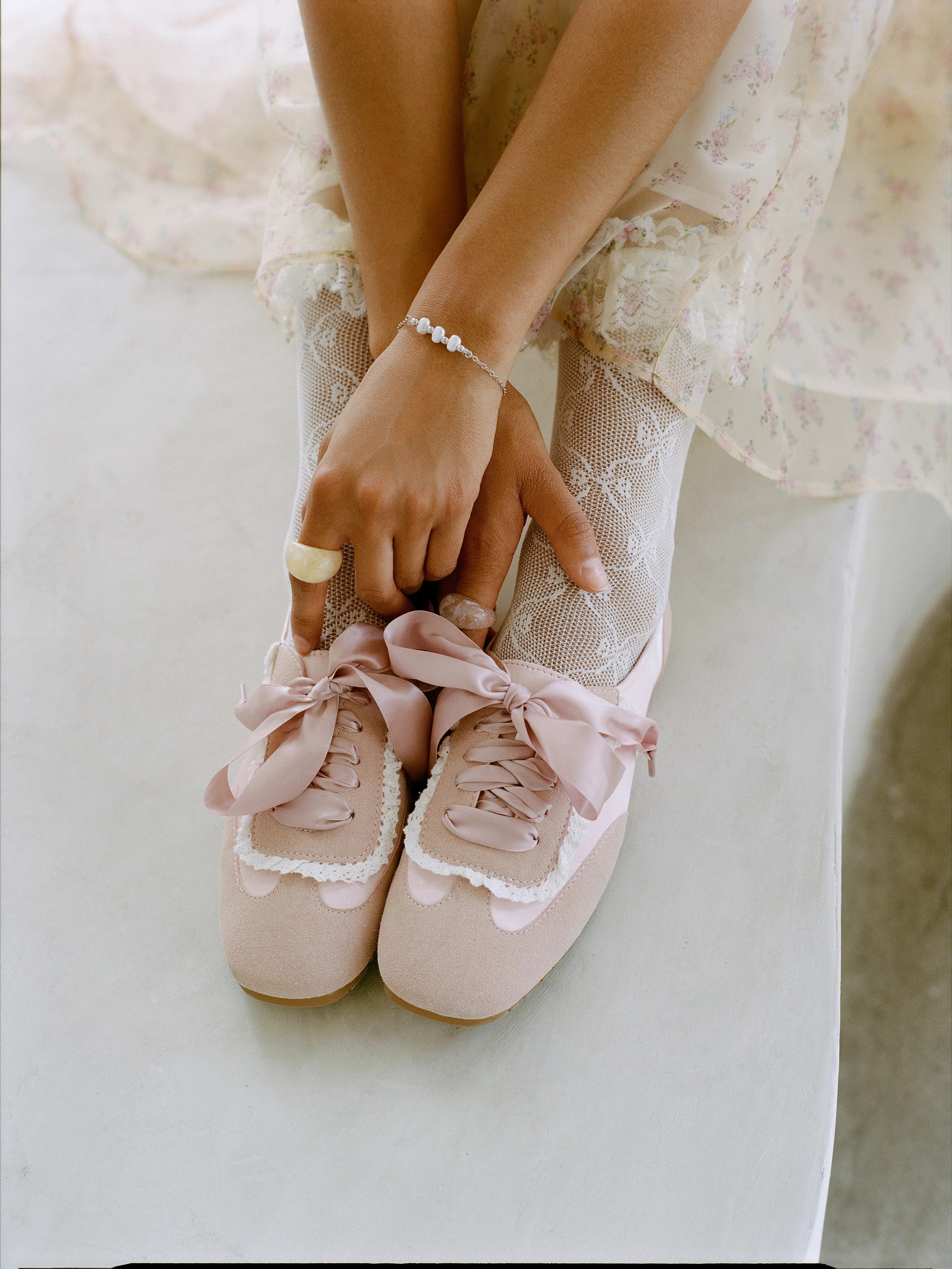 SATIN LACE-UP SNEAKERS | Cider