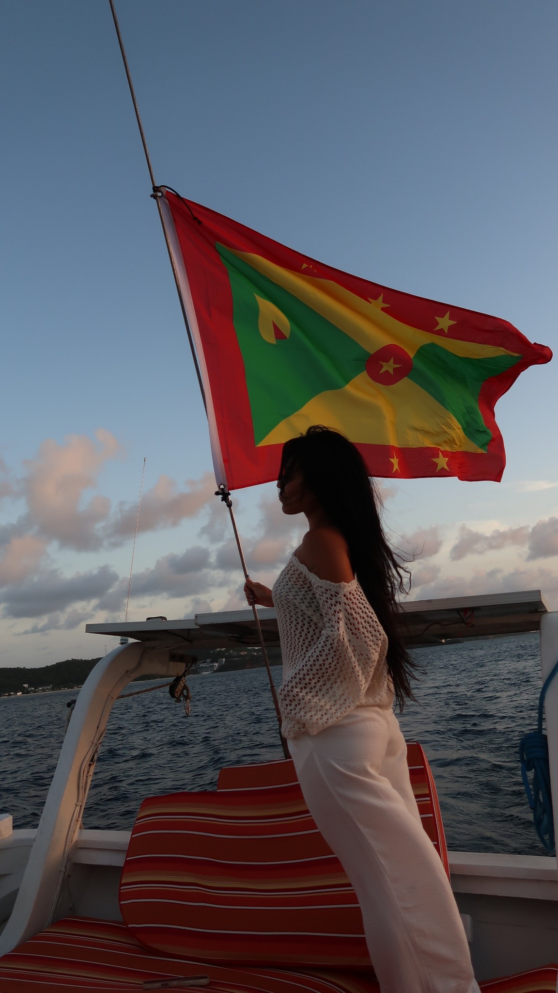 Comfy white sailing attire ⛵️🤍



#LTKPetite #LTKFindsUnder50 #LTKSummerEdit