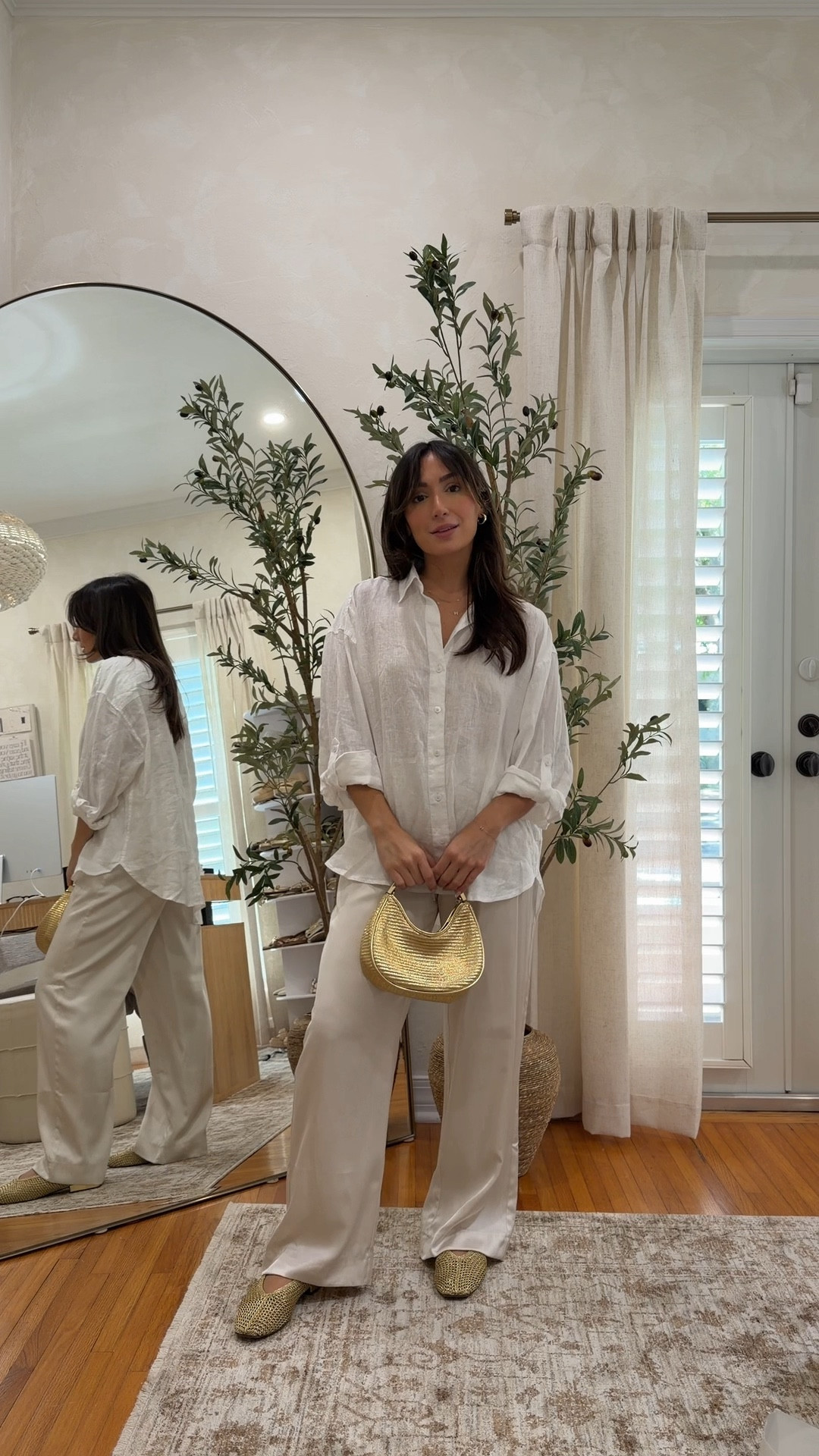 Wearing a small linen top! It’s absolutely amazing! 