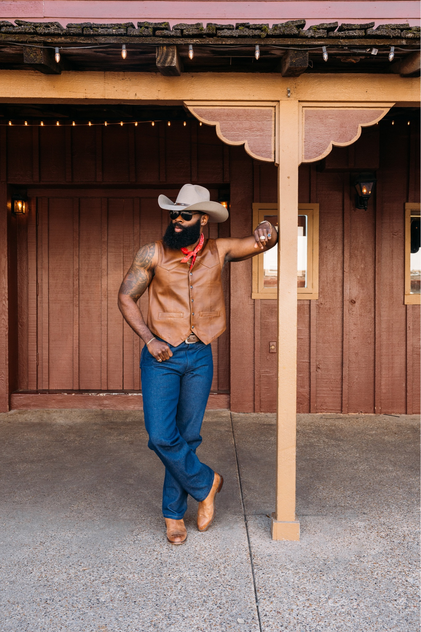 Westernwear at its finest 

#LTKstyletip #LTKmens #LTKSeasonal