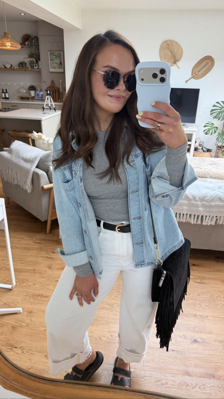 OOTD: 38 YEAR-OLD MUM OF 3 - anyone else feel like a nob in sunglasses or is it just me? 😎 

Number of stains on my white jeans - 3. Did I do the school run in them anyway? Yes. 

Jeans: @halara_official (previous brand partner) 
Top: @asos 
Jacket: @marksandspencer (last year)
Belt: @hm (last year)
Sandals: @newlook (last year) 
Bag: @newlook (two years ago) 

Also - are outfit of the days still useful when it’s not new stuff? I don’t know about you but I can’t afford to buy new outfits every week and I love re-wearing my favourite things. But I always worry that it’s annoying as I can’t always link. Let me know! 

#ootd #outfitoftheday #midsizestyle #uksize12 white jeans, late 30s style, outfit ideas, styling white jeans, size 12 outfit ideas, mum ootd,